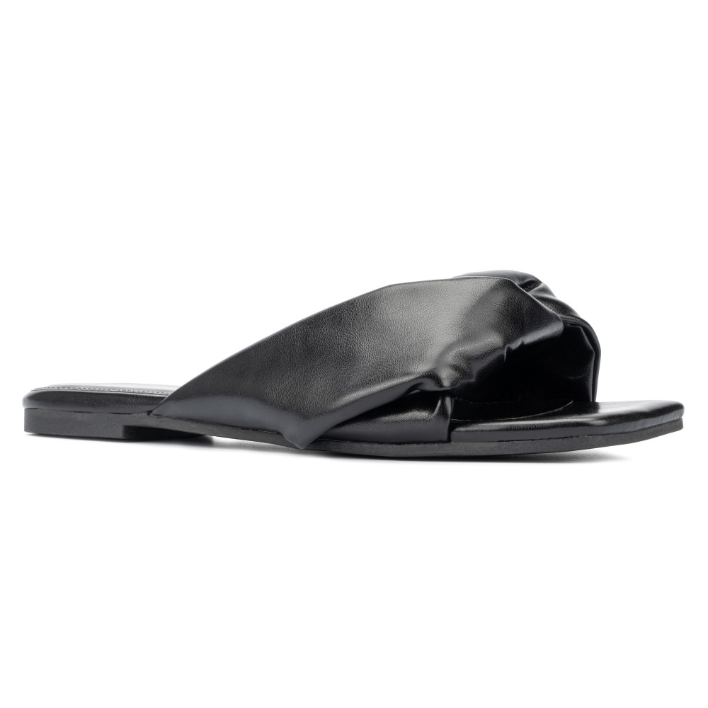 Women's Pamela Flats