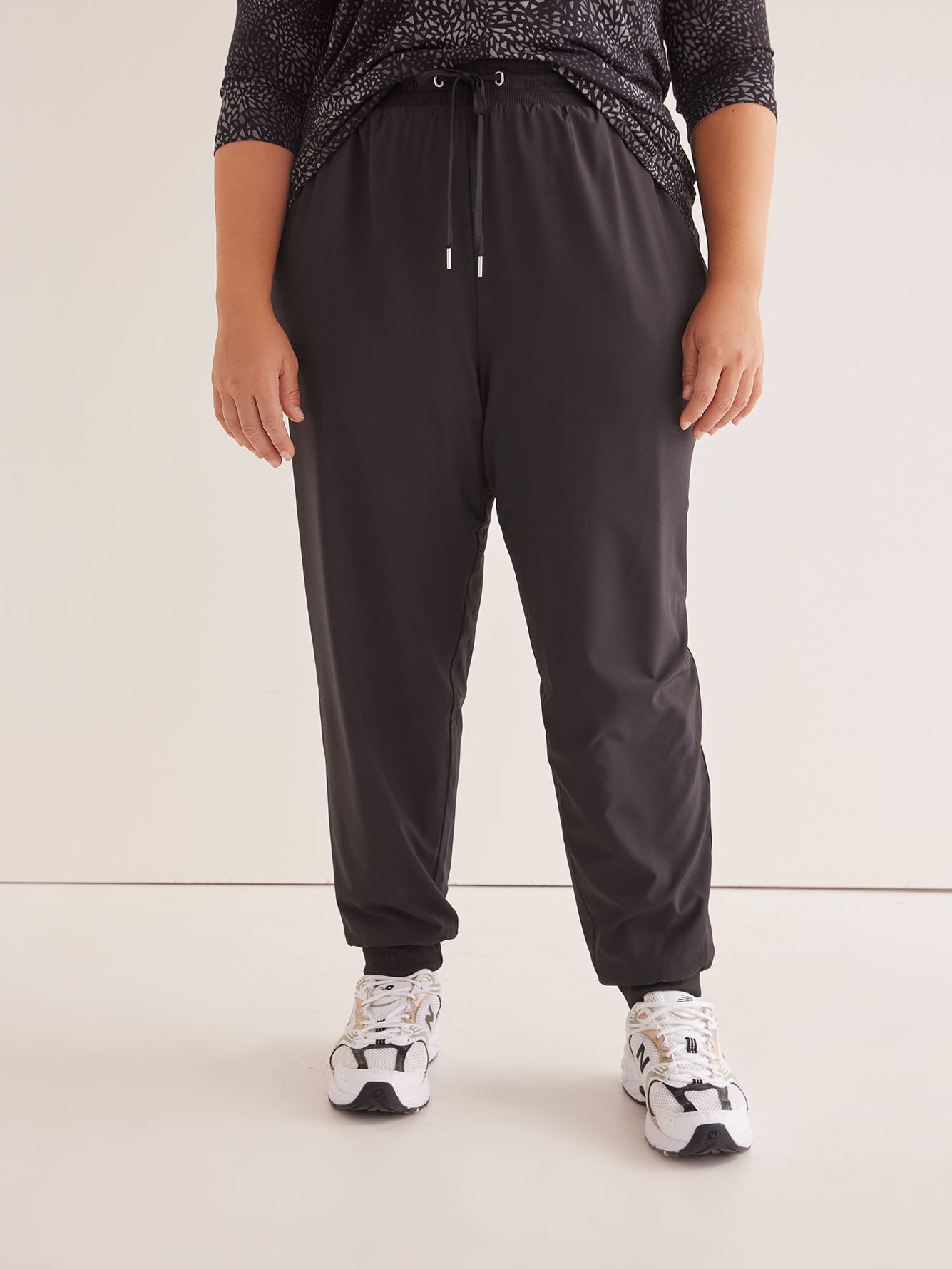 Responsible, Black Lined Stretch Jogger Pant - Active Zone