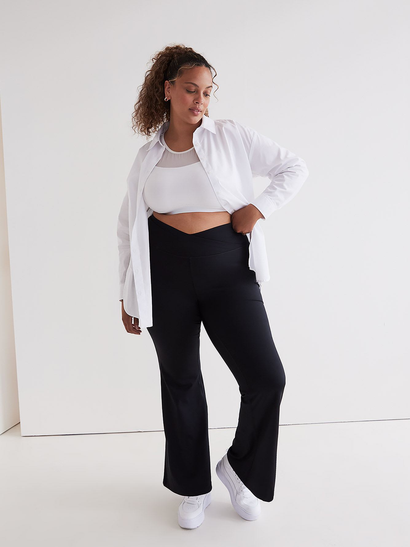 Responsible, High-Waisted Flared Yoga Legging - Active Zone