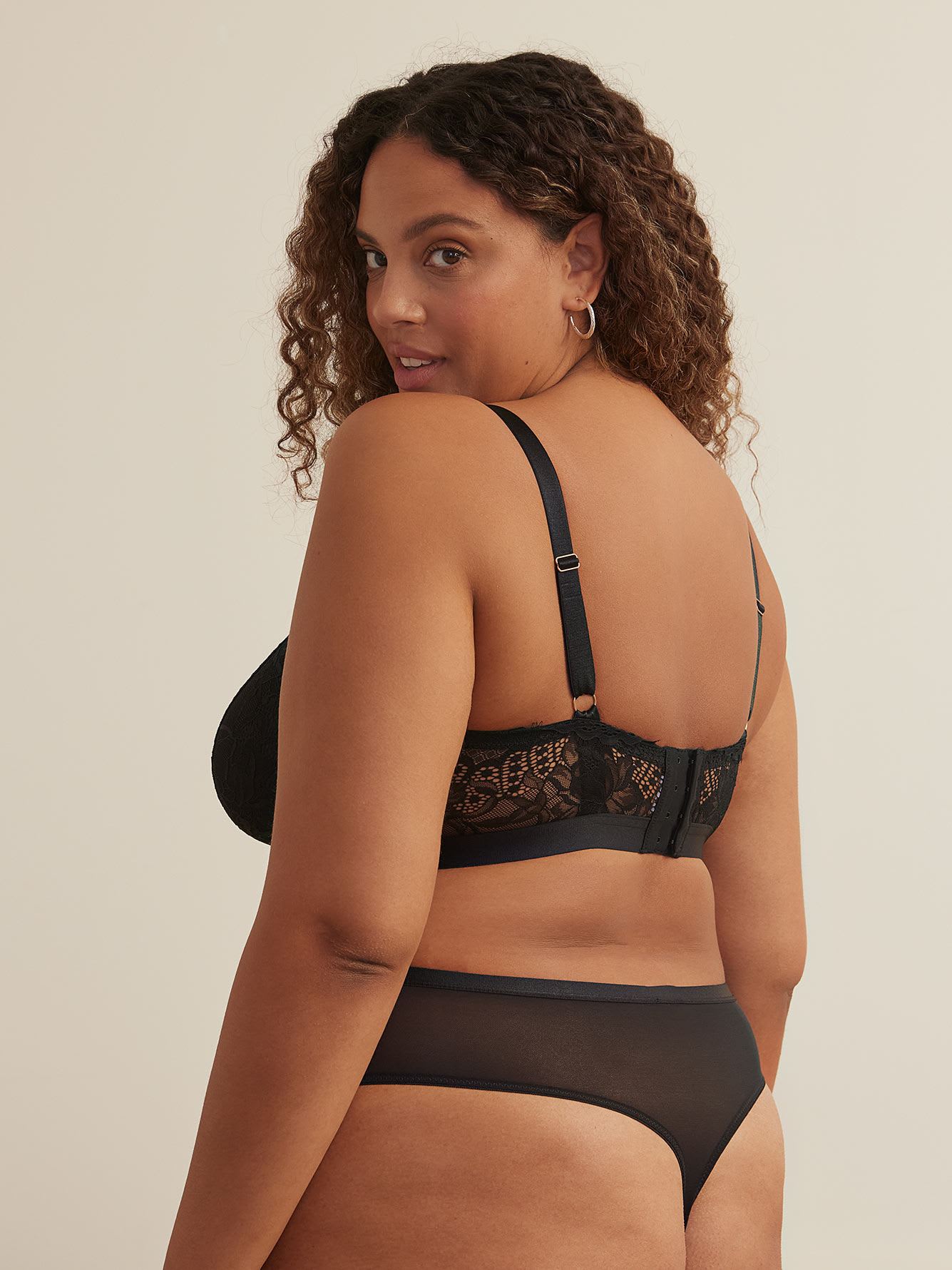 Sexy Black Lace Longline Bralette - Déesse Collection