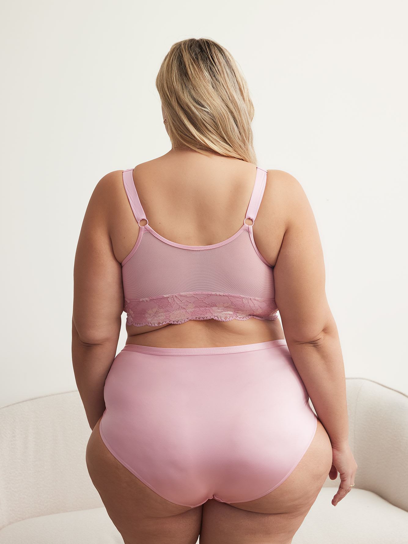 Front-Closure Wirefree Bra with Two-Tone Lace - ti Voglio