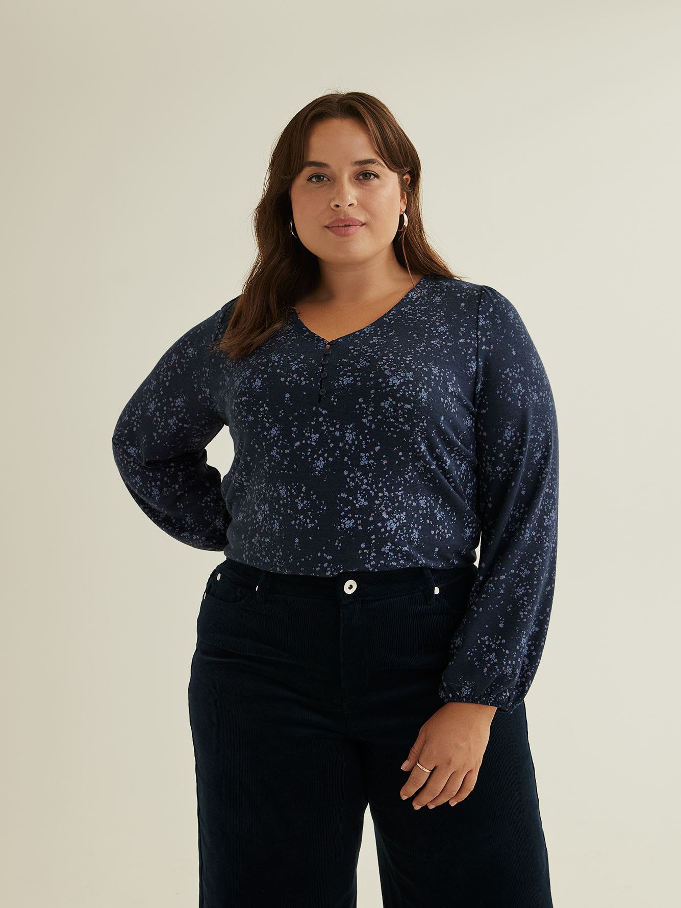 Long Ballon Sleeve Swing Knit Top