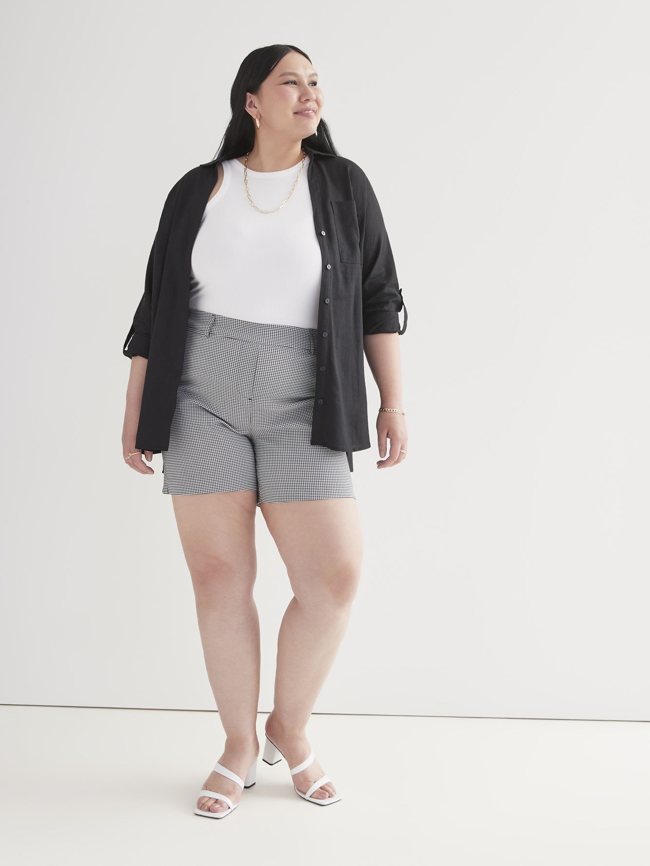 Plaid Savvy-Fit Short