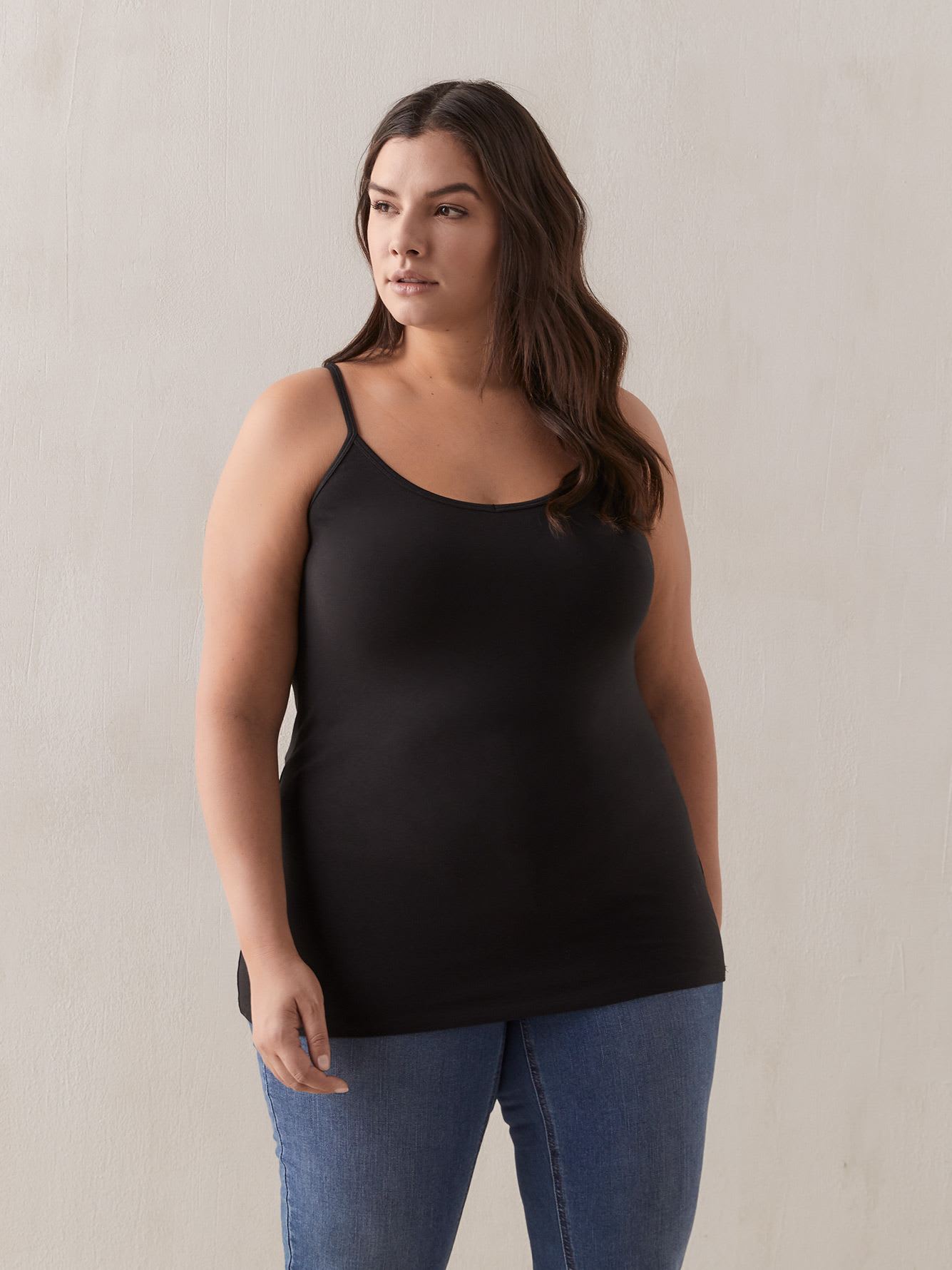 Solid Fitted Cami With Adjustable Straps - PENN. Essentials
