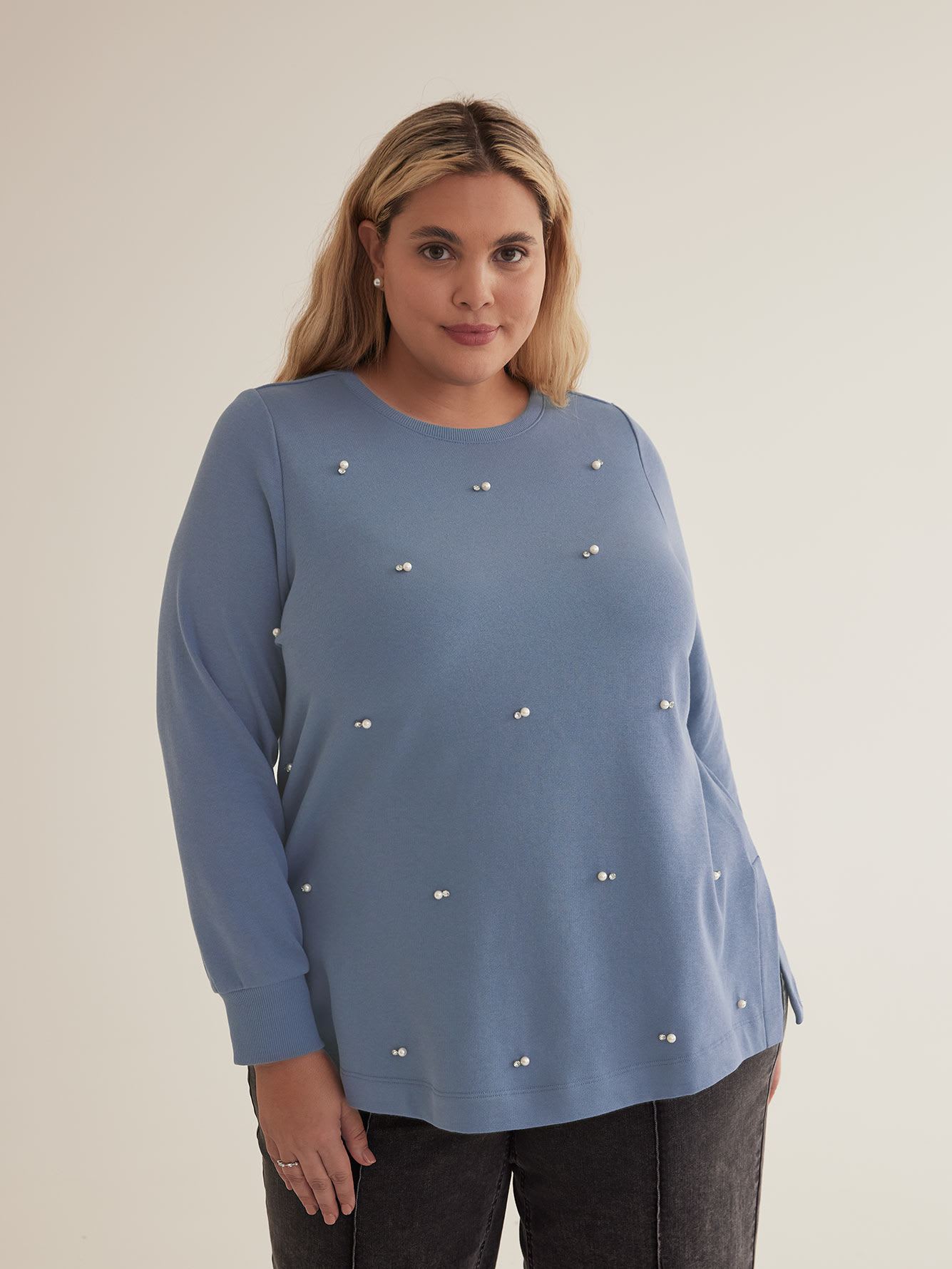 Long-Sleeve Sweatshirt with Pearls