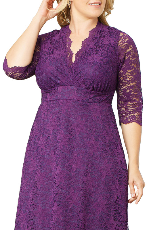 Kiyonna Plus Size Scalloped Boudoir Lace Cocktail Dress (Plus Size)