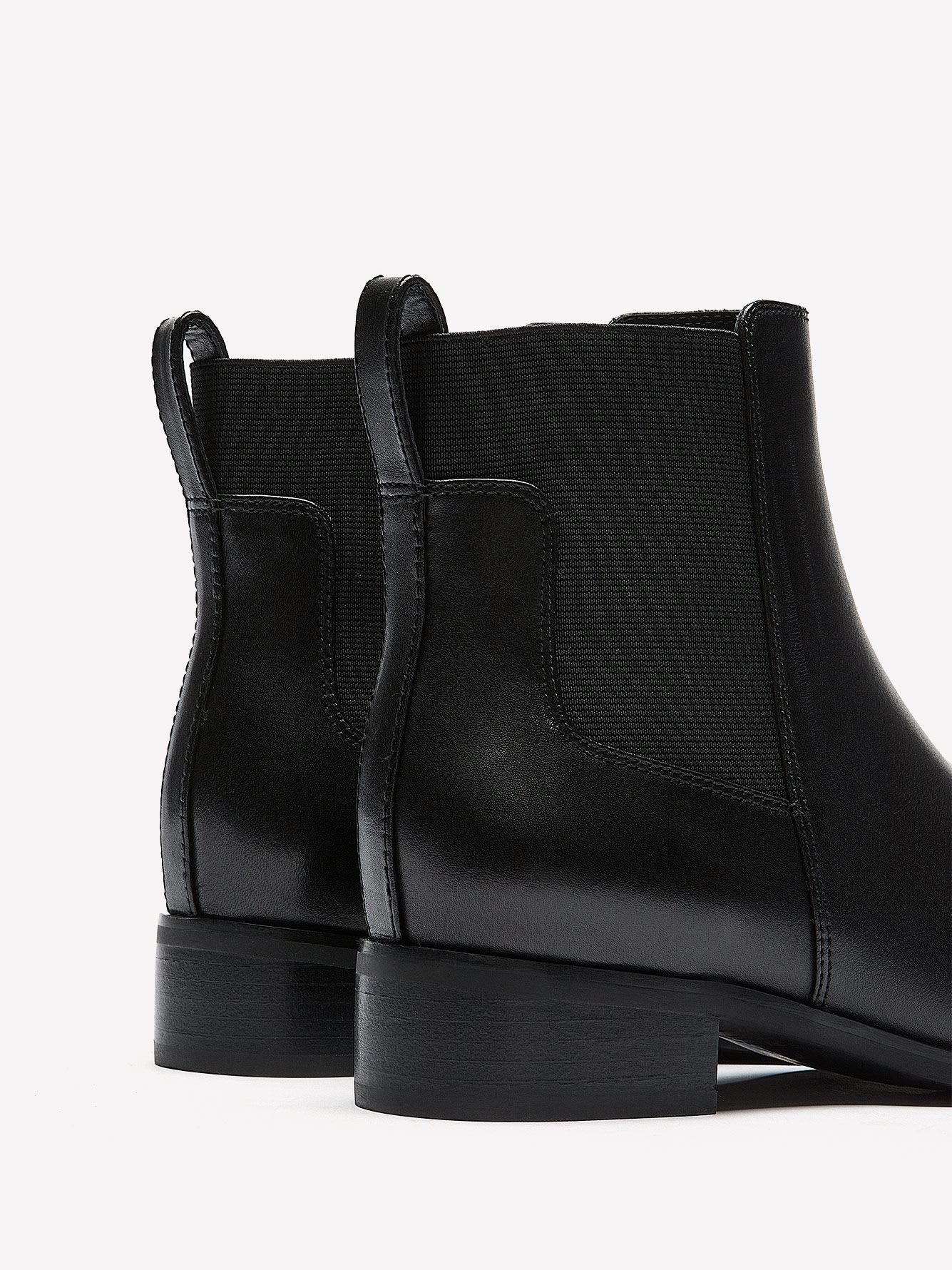 Extra Wide Width, Callie Waterproof Leather Bootie - Blondo
