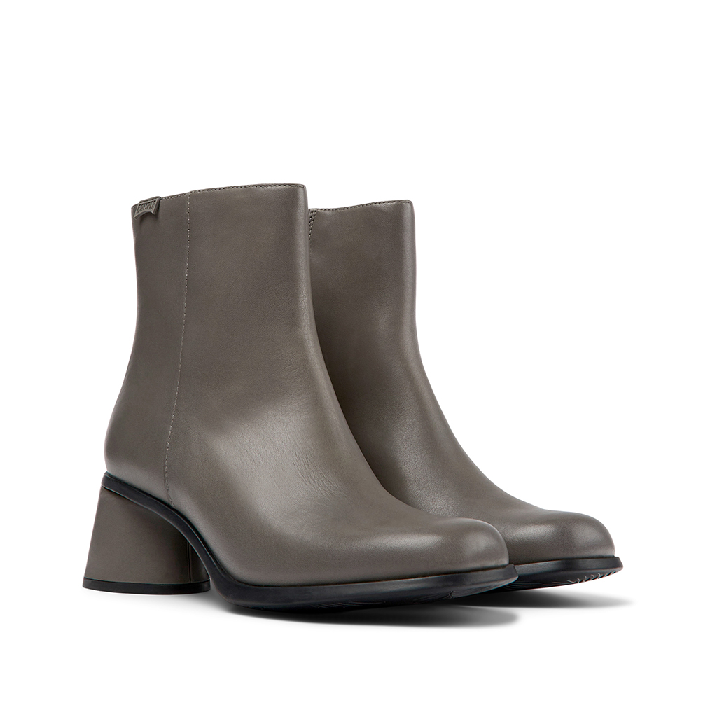 Camper Kiara in Ankle Boots