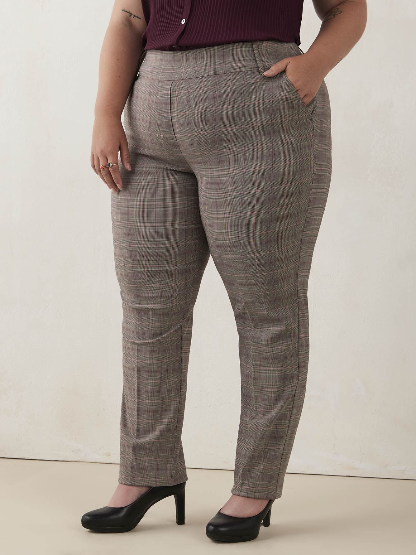 Petite, Plaid Savvy Straight-Leg Pant