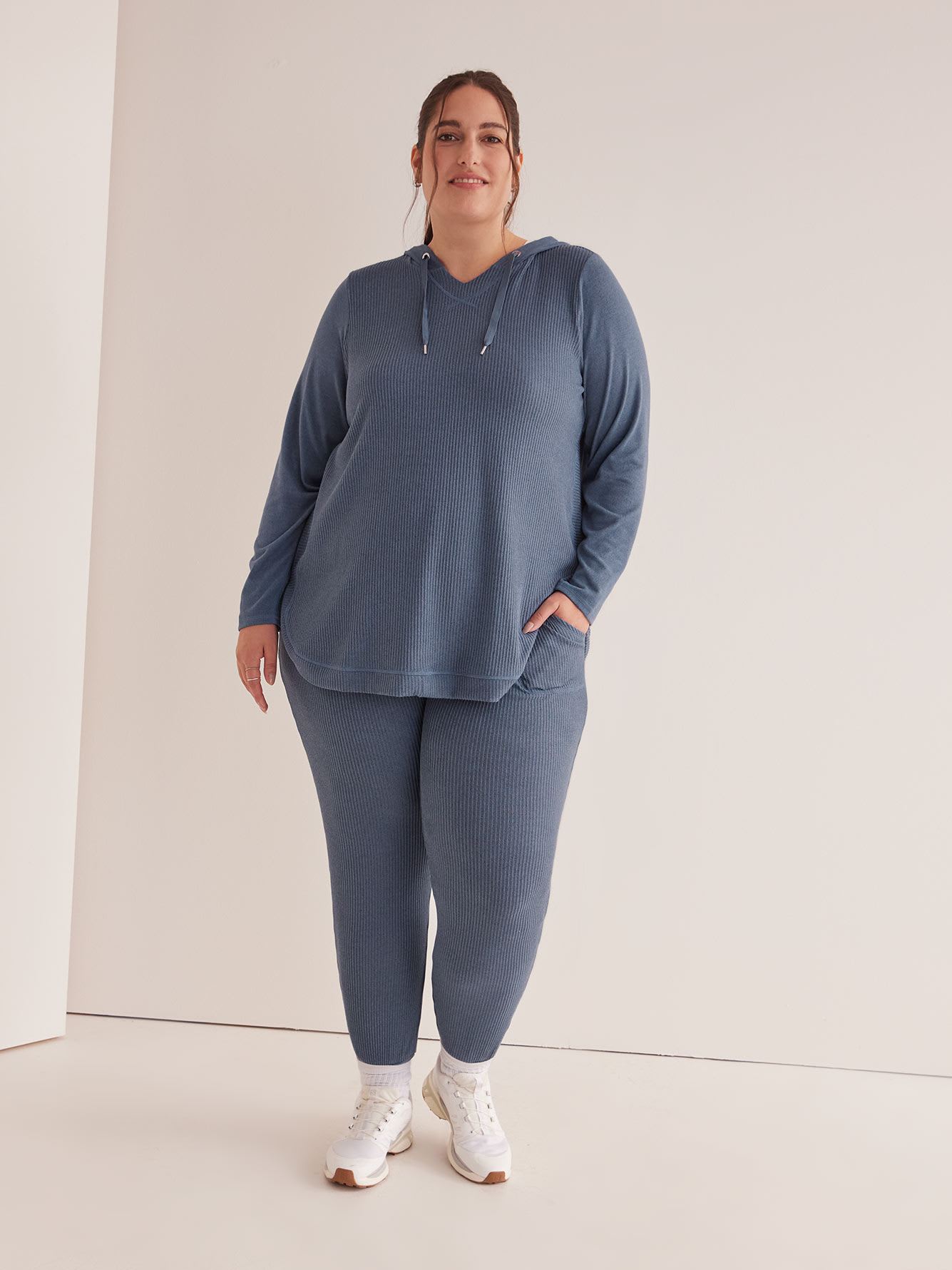 Ribbed Knit Jogger Pant - Active Zone