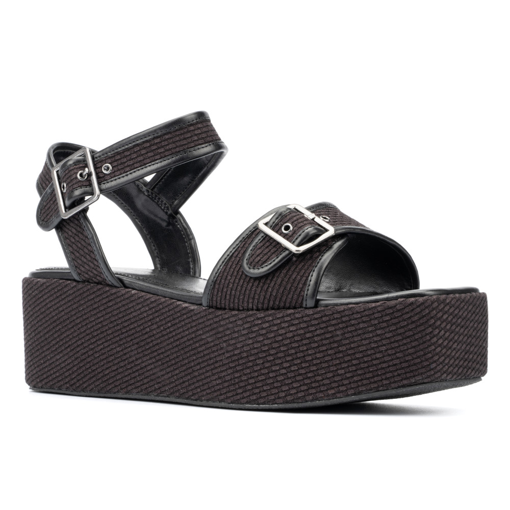 Fashion To Figure - Women's Winnie Platform