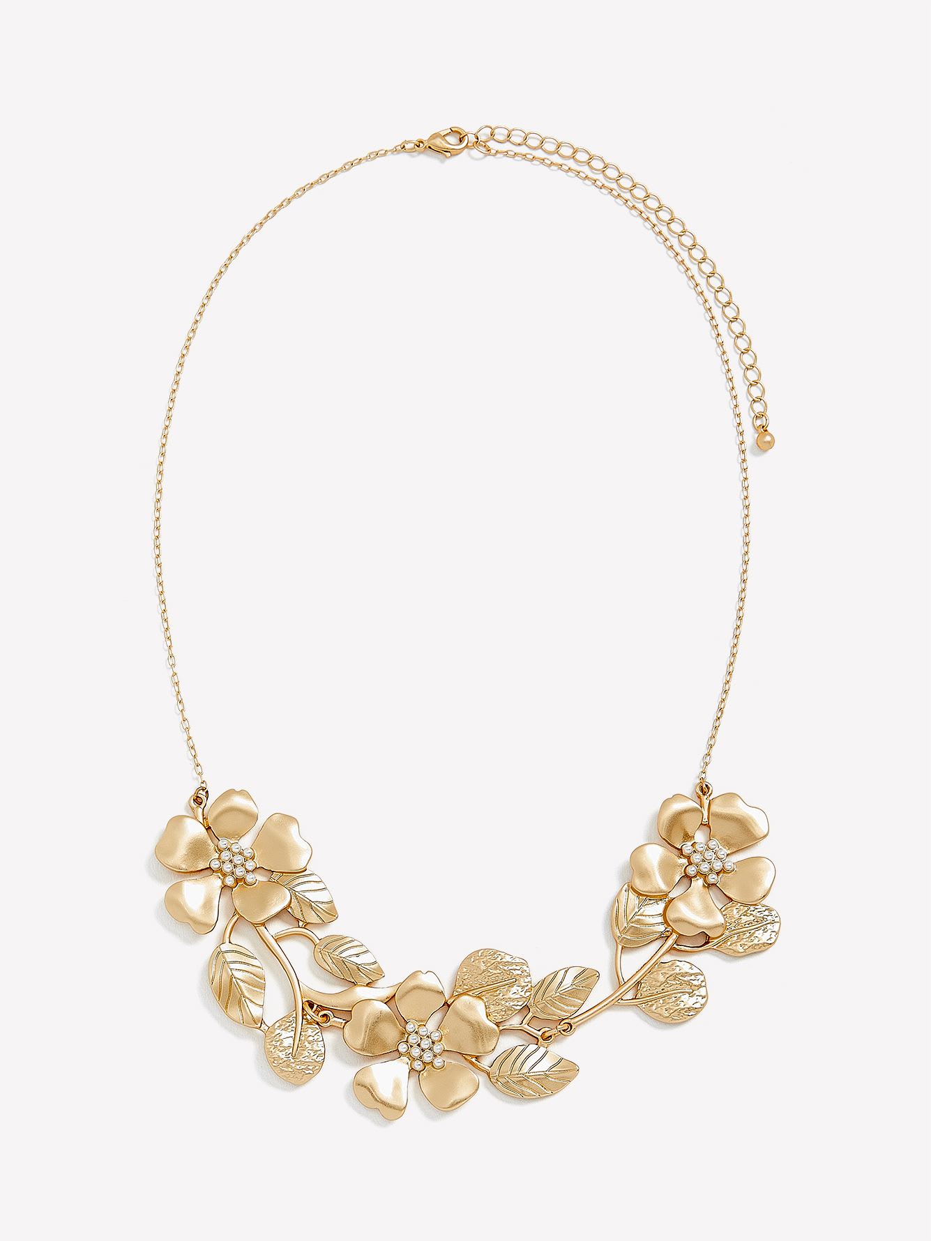 Short Matte Flower Necklace
