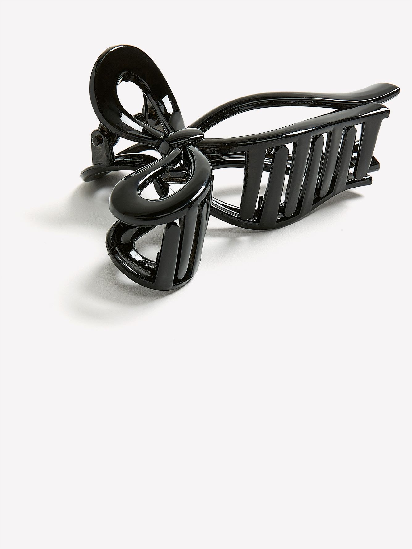 Bow-Shaped Hair Claw Clip