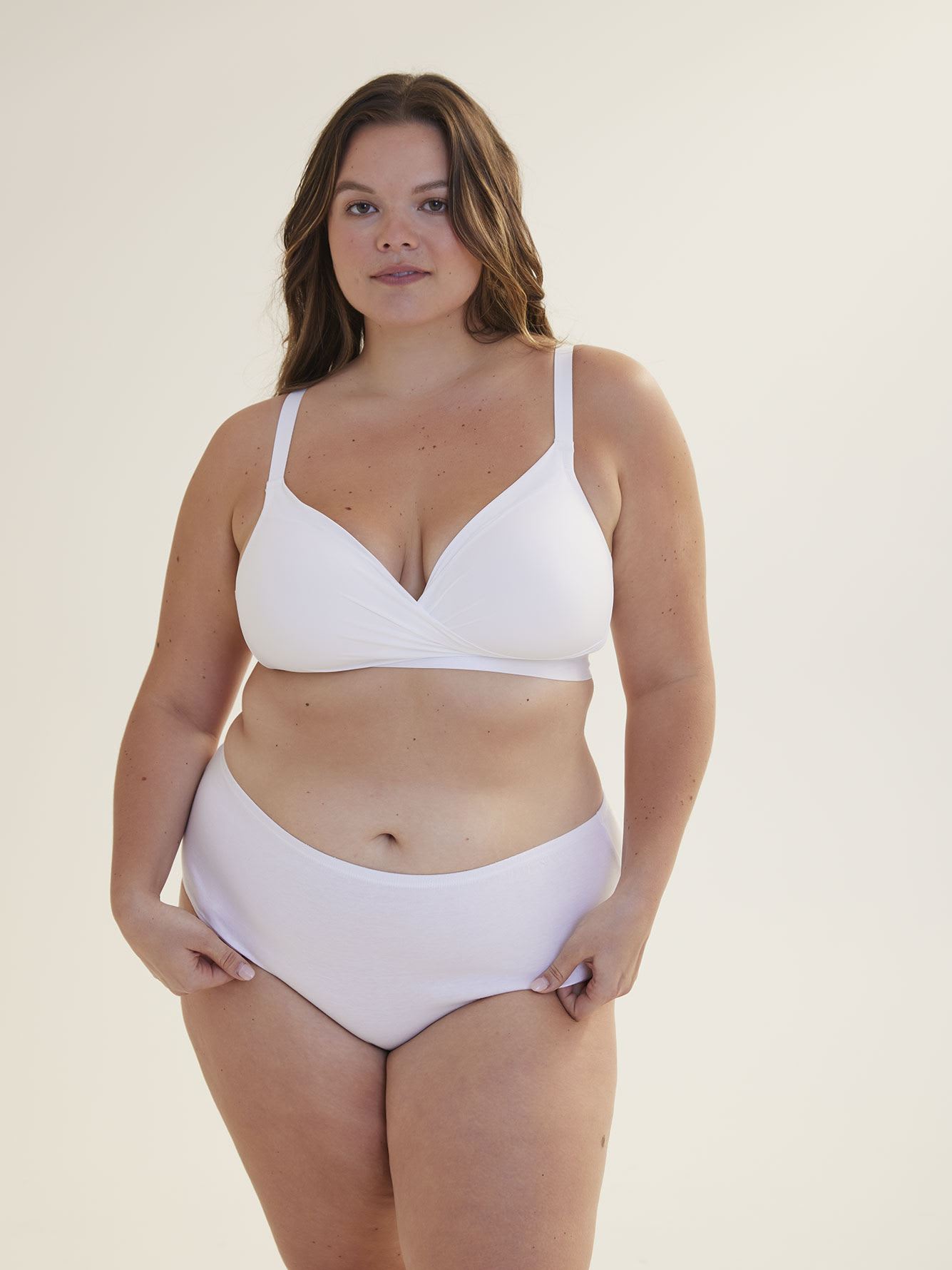 Essential Wireless Lounge Bra - Déesse Collection