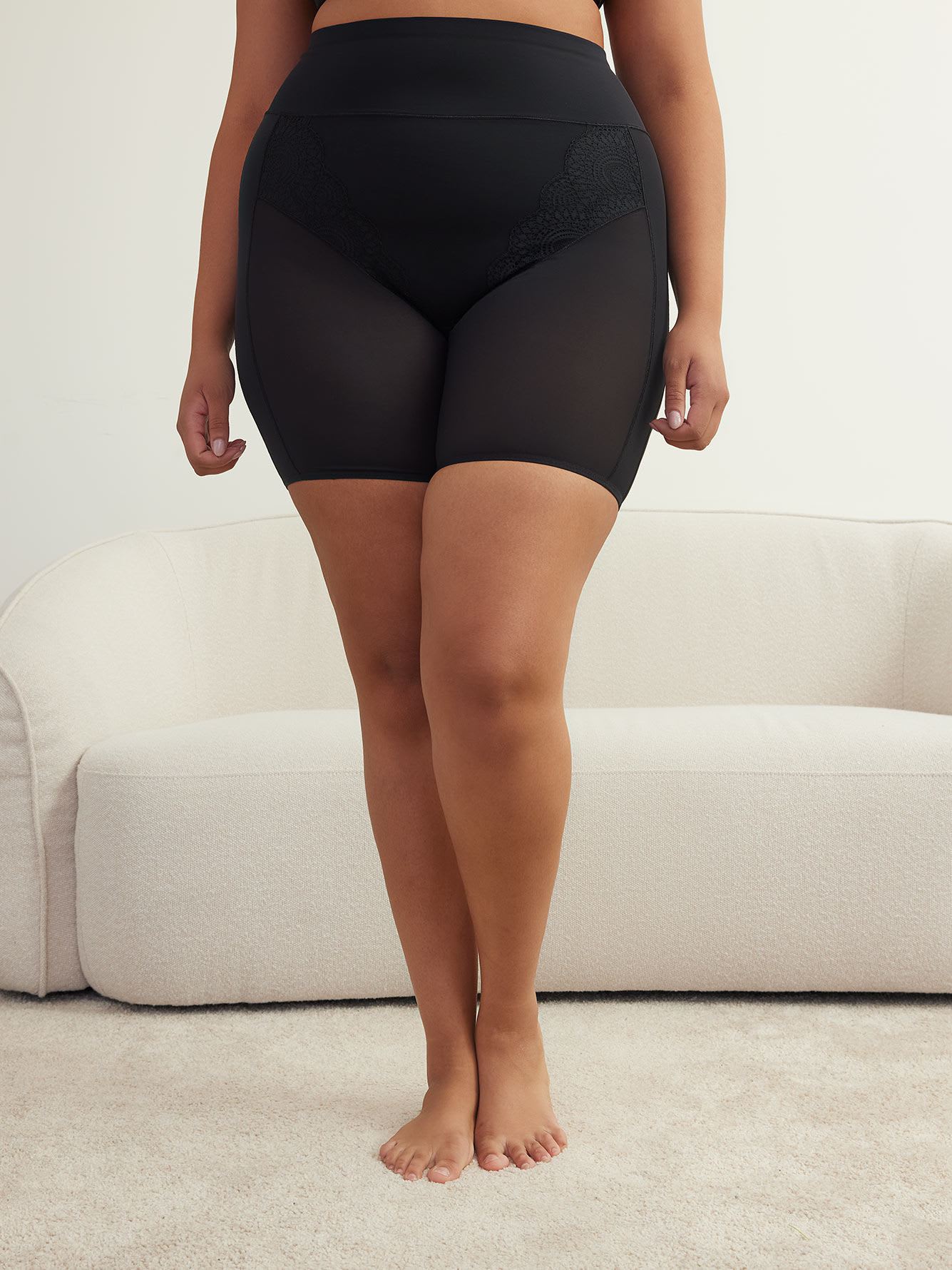 Long-Leg Shaping Brief with Mesh and Lace - ti Voglio