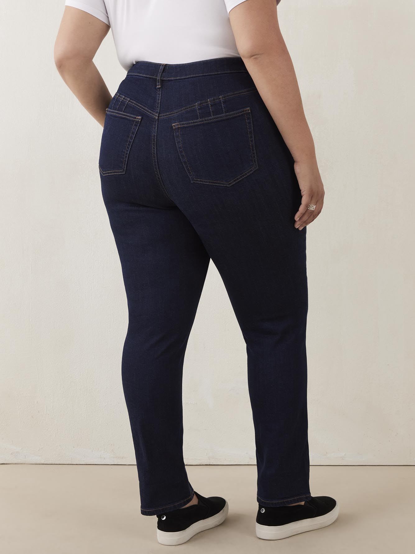Responsible, Curvy Fit, Straight Leg Denim - d/C JEANS
