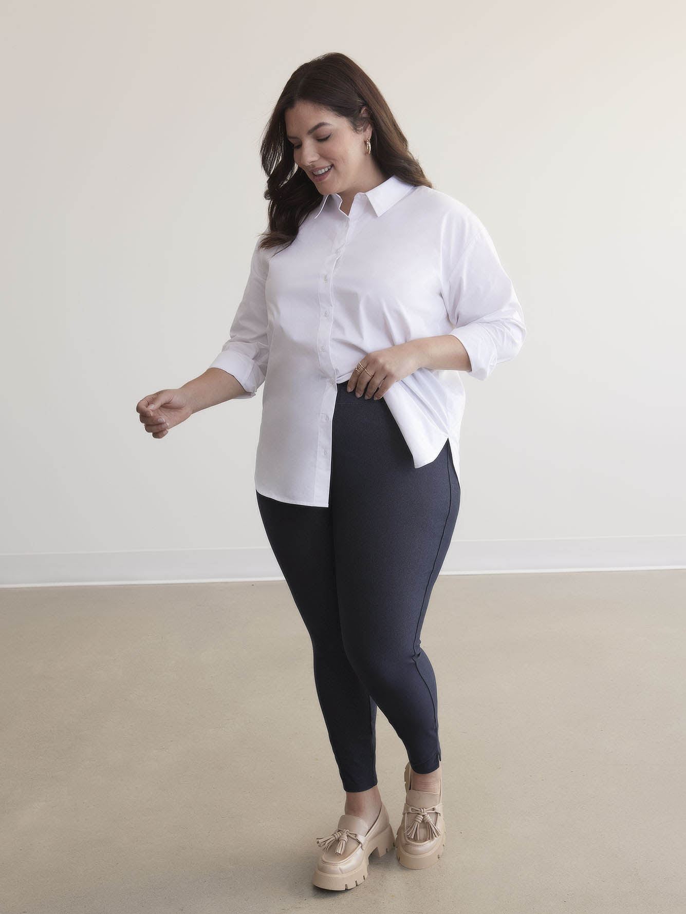 Petite, Denim Legging with Side Slits - PENN. Essentials
