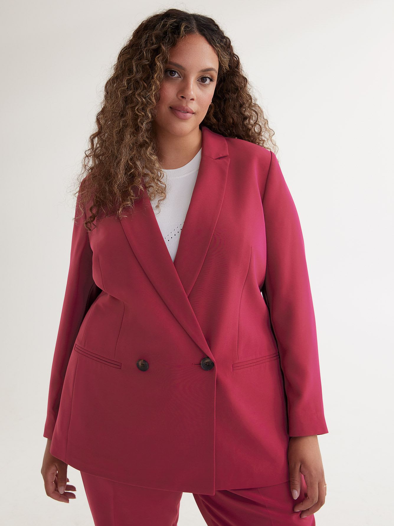 Fluid Double-Breasted Suit Blazer