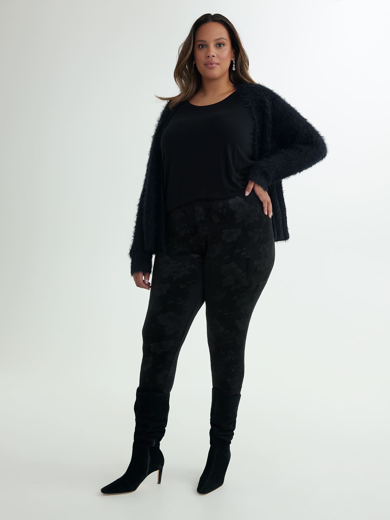 Black Velvet Fashion Legging with Floral Texture - PENN. Essentials