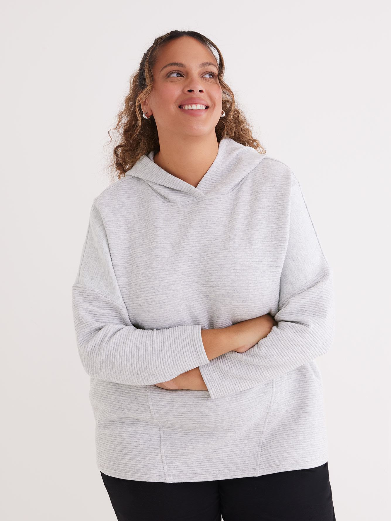 Hooded Sweatshirt with Long Sleeves - Active Zone