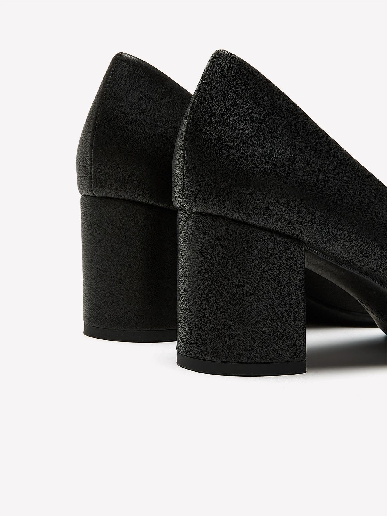 Wide Width, Warner Square Toe Pump with Block Heel - Naturalizer