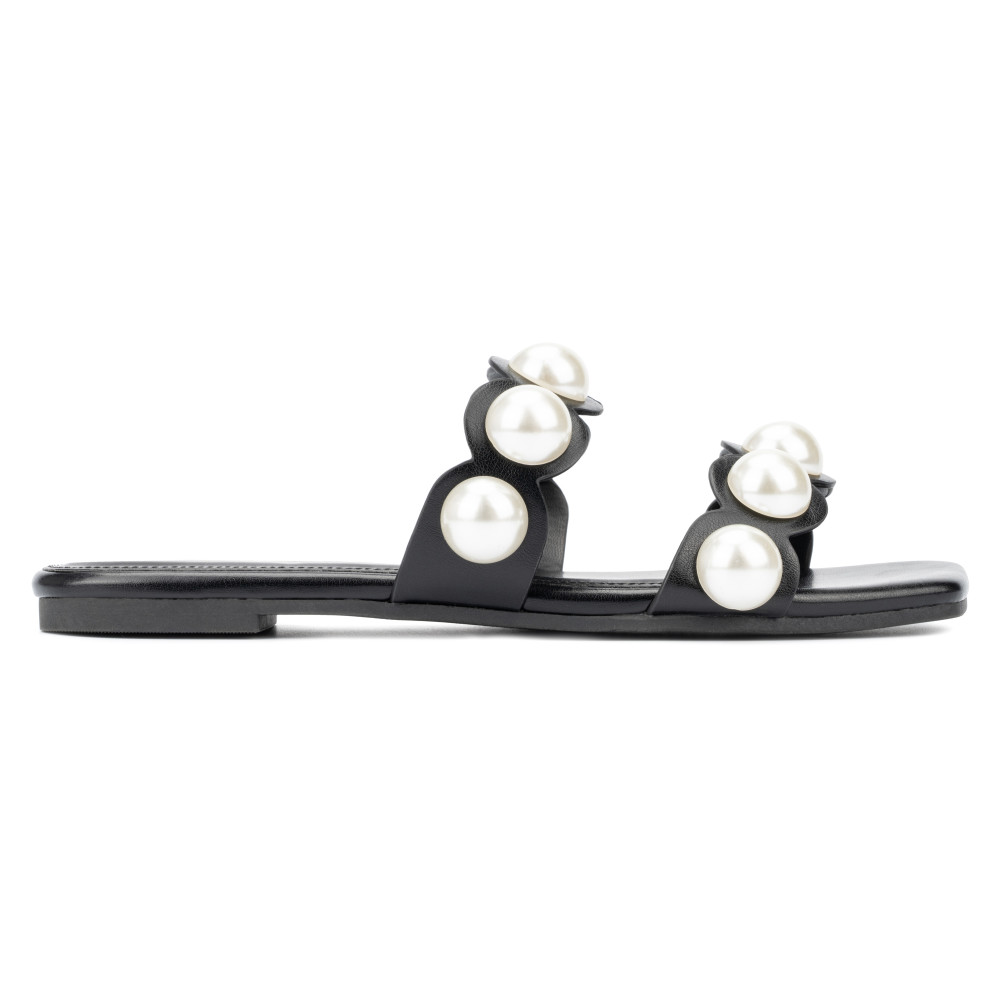 Fashion To Figure - Women's Sage Flats