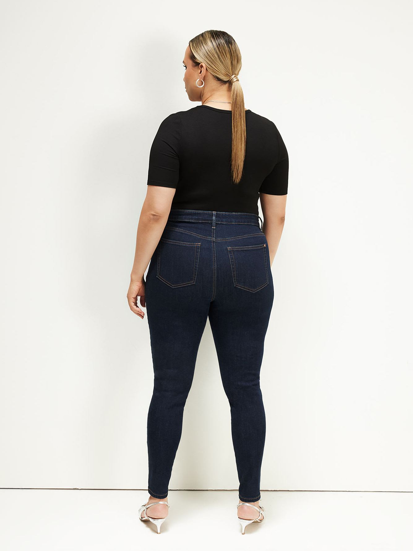 Black Textured Elbow-Sleeve Deep V-Neck Tee - Addition Elle
