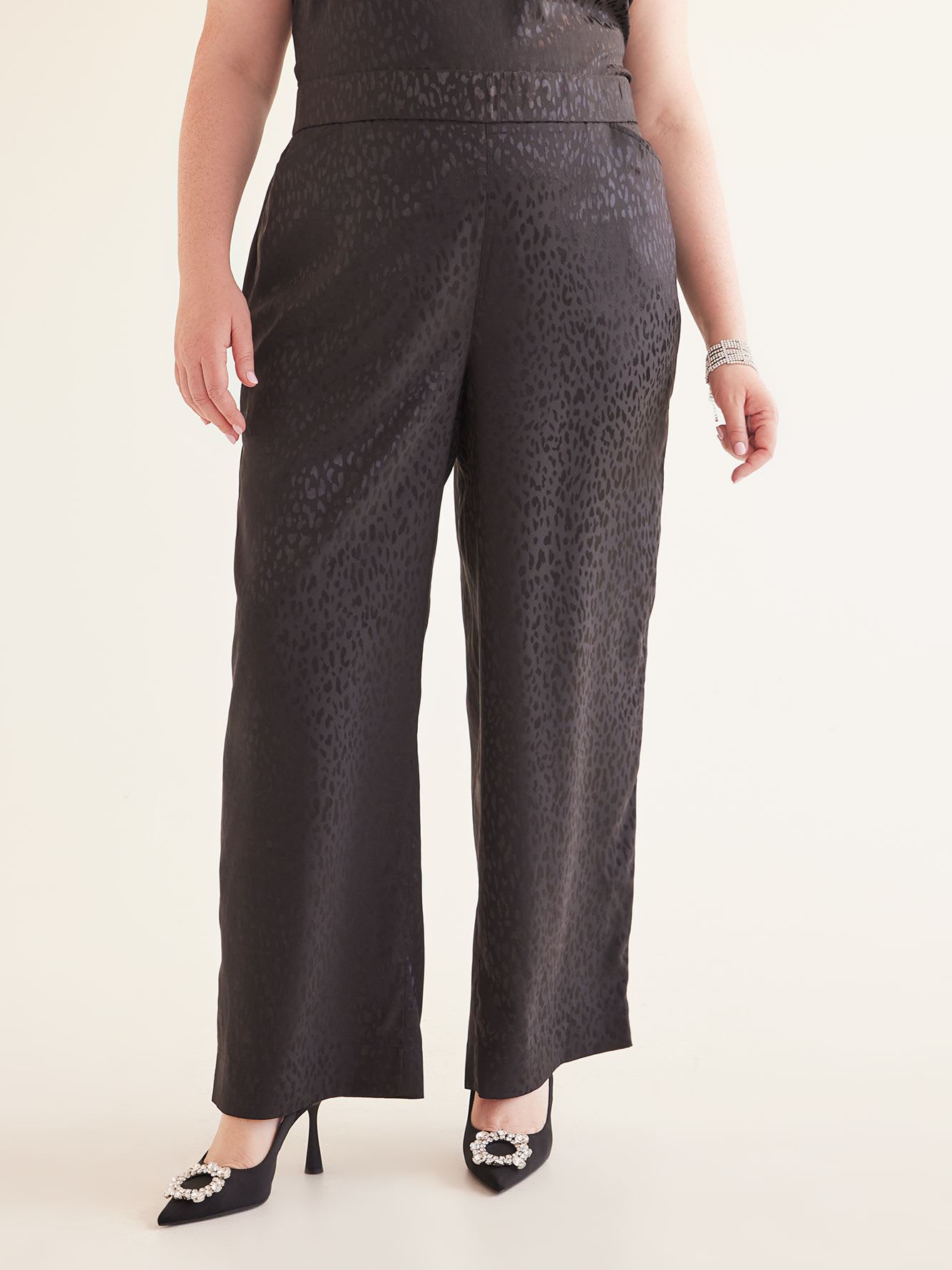 Black Textured Satin Wide-Leg Pant