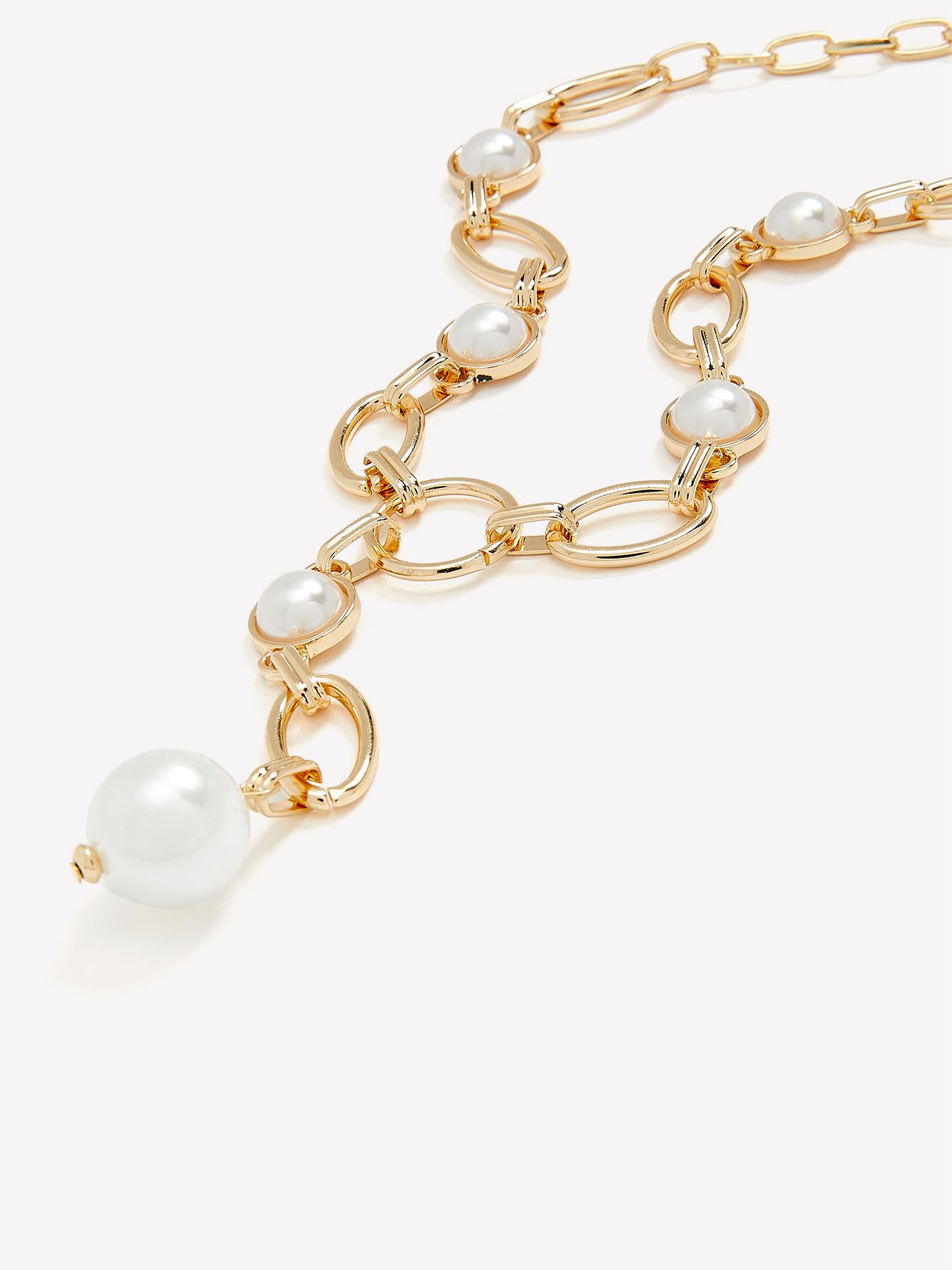 Chain and Pearl Necklace