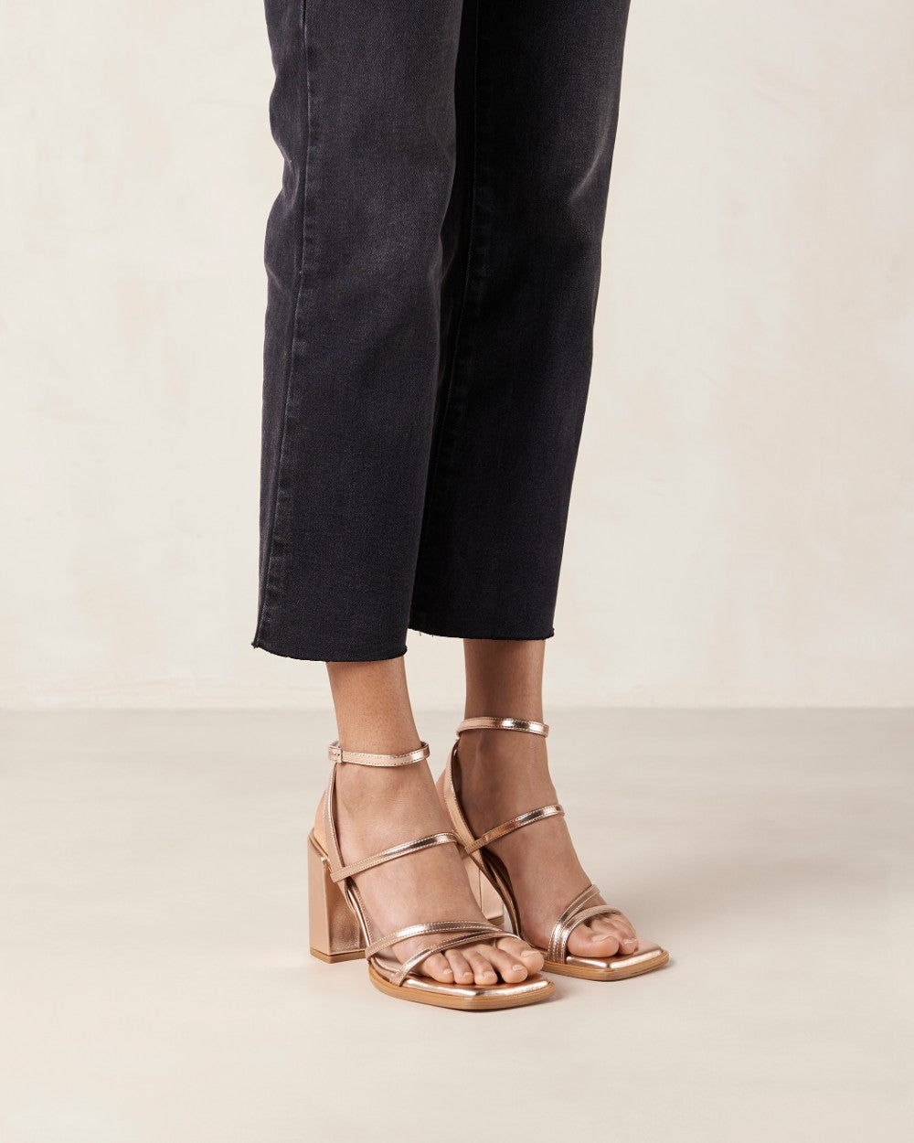SVEGAN - Alexa Shimmer Pink Vegan Leather Sandals