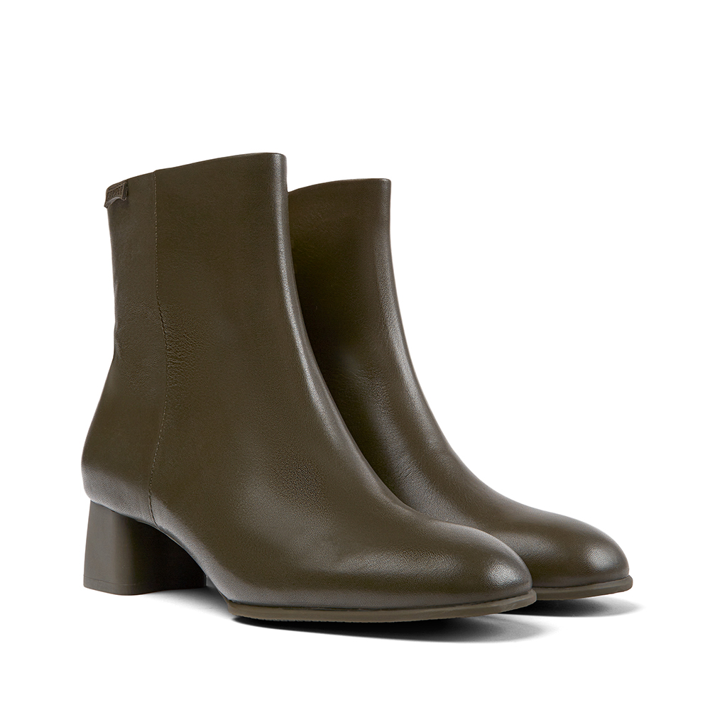 Camper Katie in Ankle Boots