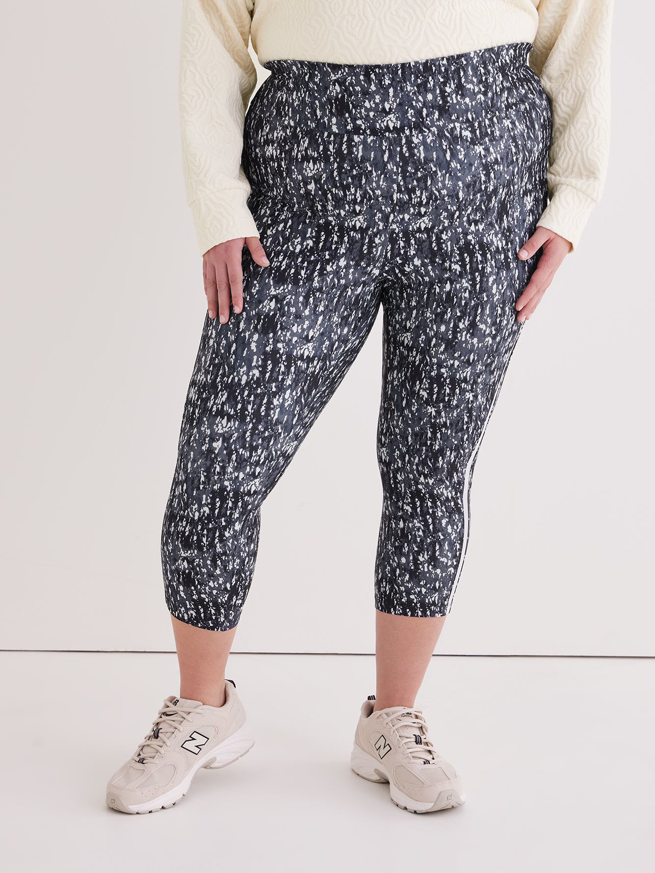 Responsible, Printed Capri Legging - Active Zone