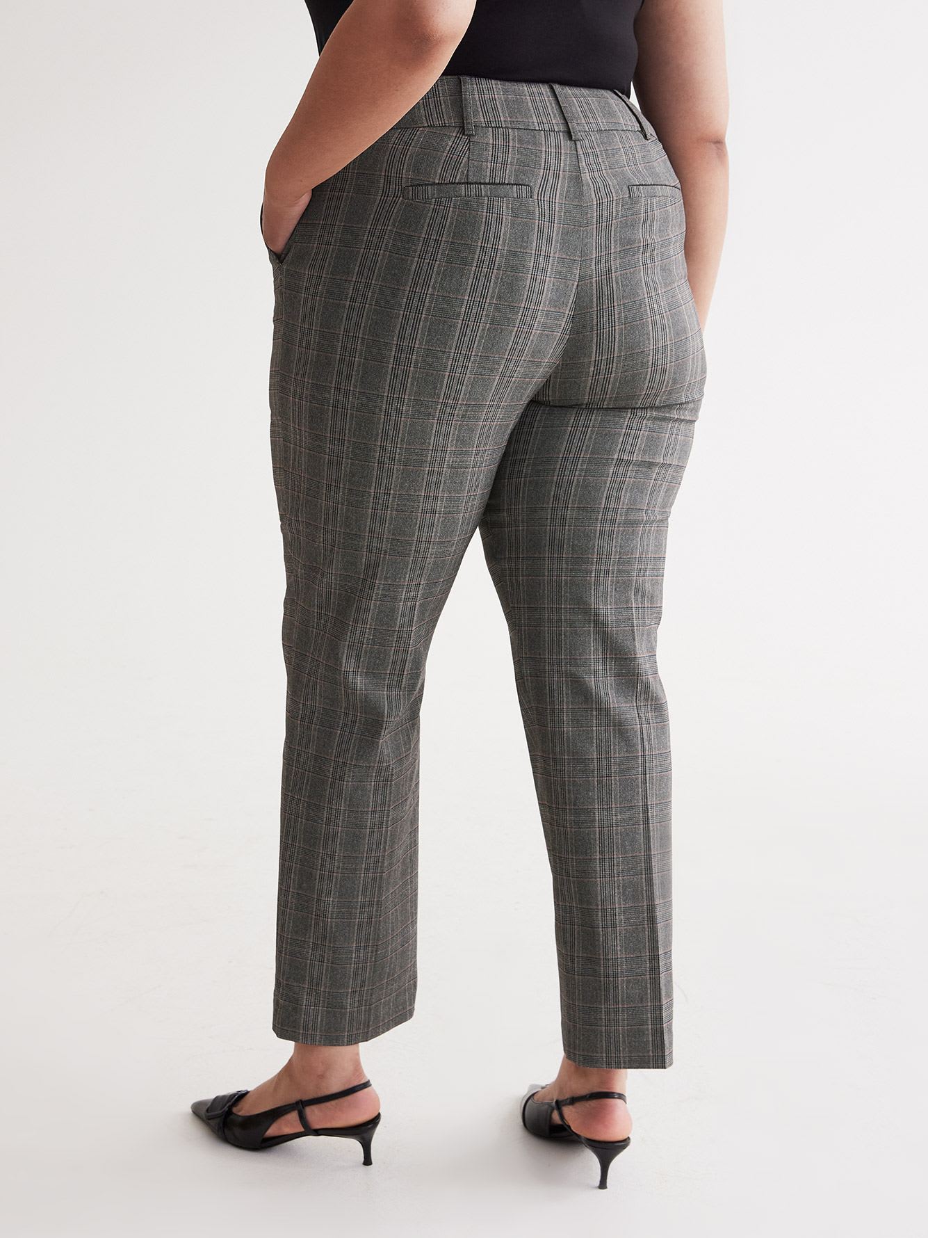 Petite, Plaid Straight-Leg Savvy Pant - PENN. Essentials