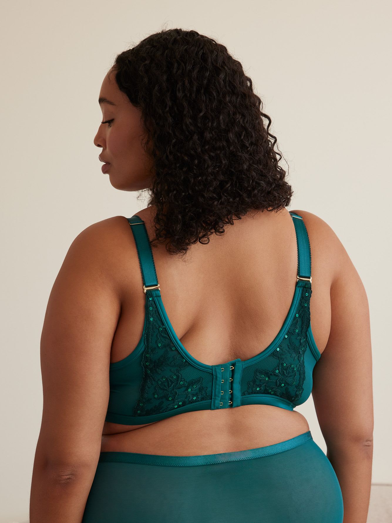 Underwire Padded Plunge Bra with Sequined Lace - Déesse Collection