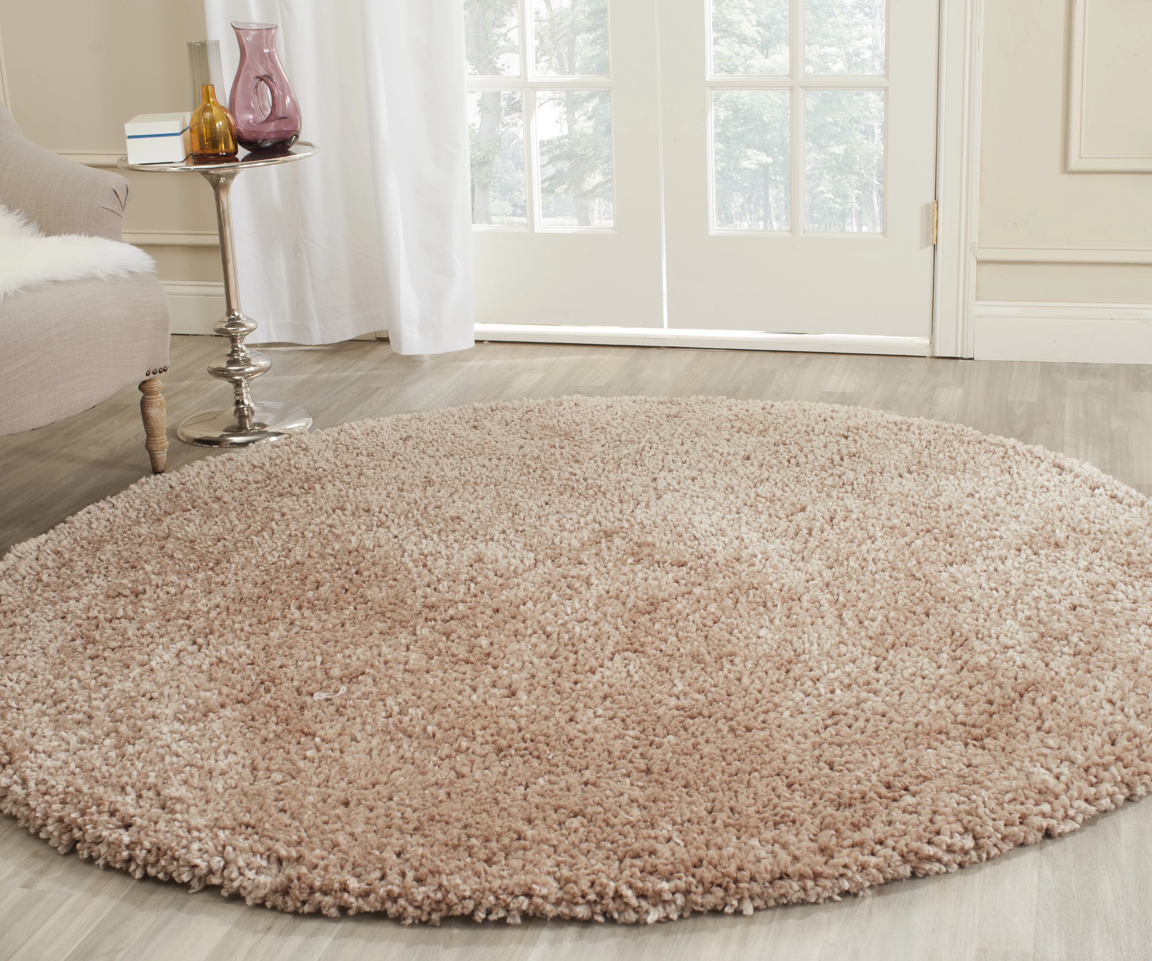 SAFAVIEH Popcorn Solid Polyester Shag Area Rug, Beige, 6' x 6' Round