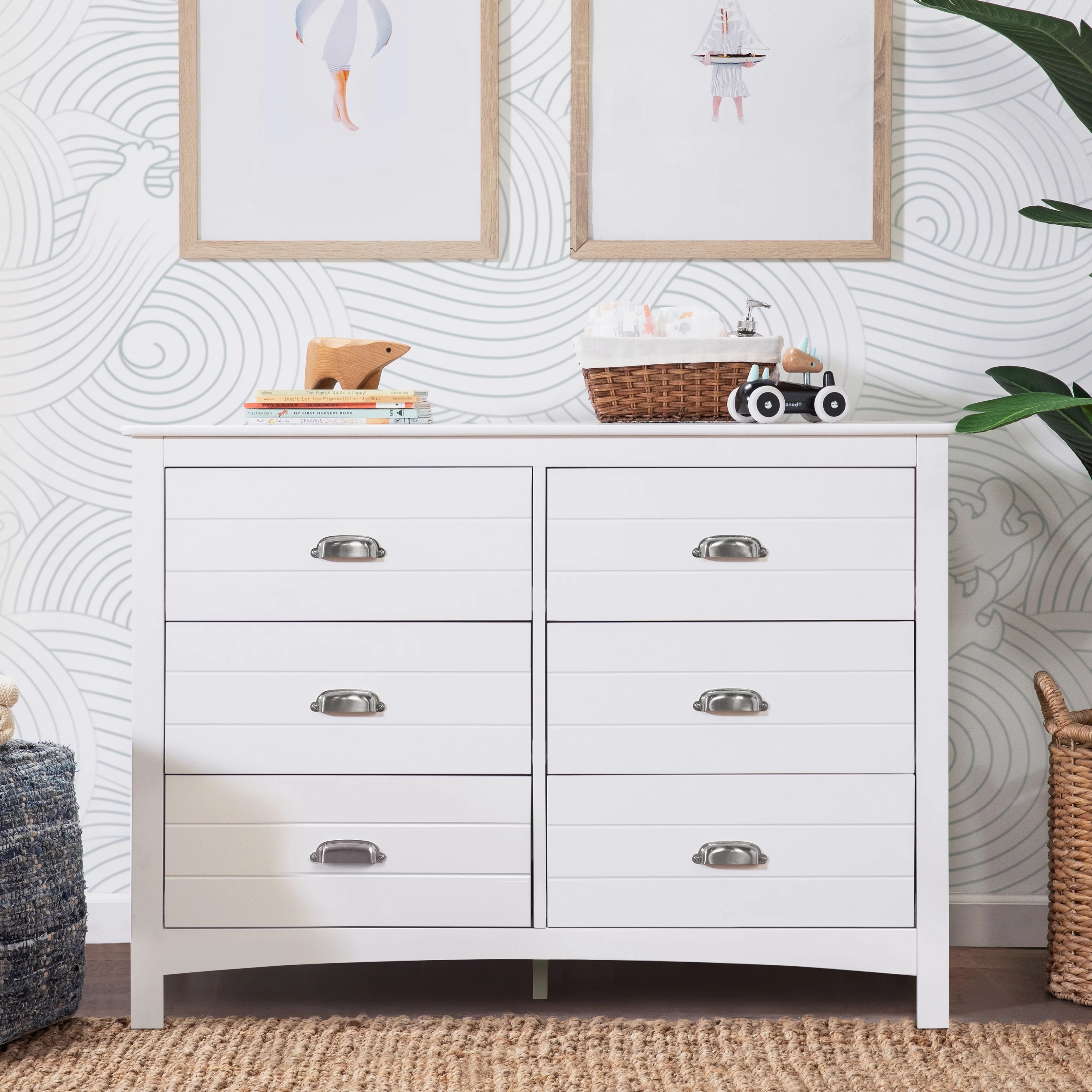 Carter's by DaVinci Nolan 6-Drawer Dresser in White