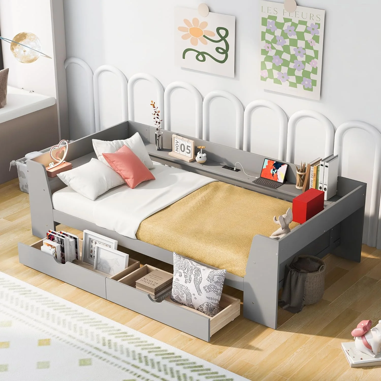 Size Daybed Wih Sorage Drawers, Woode Daybed Wih Shelves Ad Buil-I Chargig Saio, Dual-Use Daybed Sofa Kids Bed For Livig Room ,Gues Room ,Childre Room, Grey