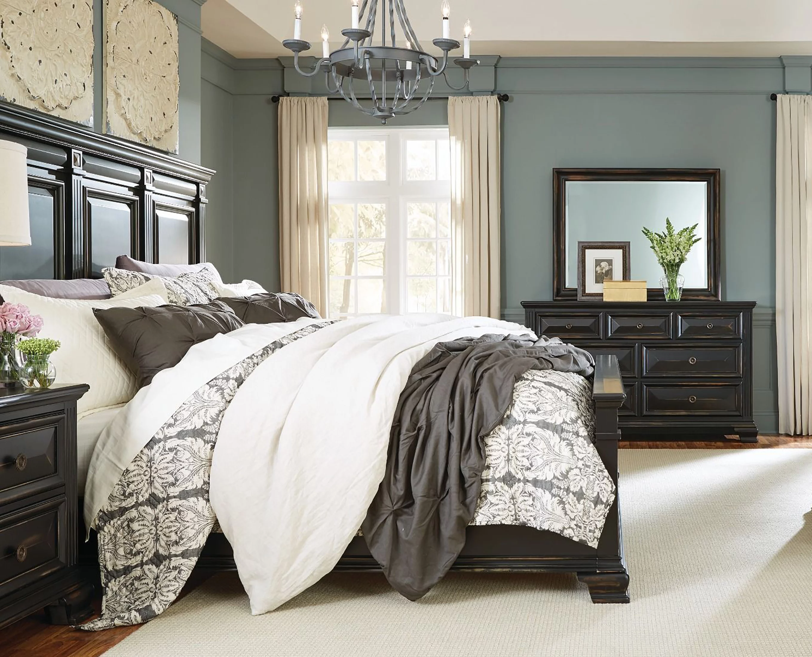 Renova Vintage Black Wood Bedroom Set, King Panel Bed, Dresser, Mirror, Nightstand