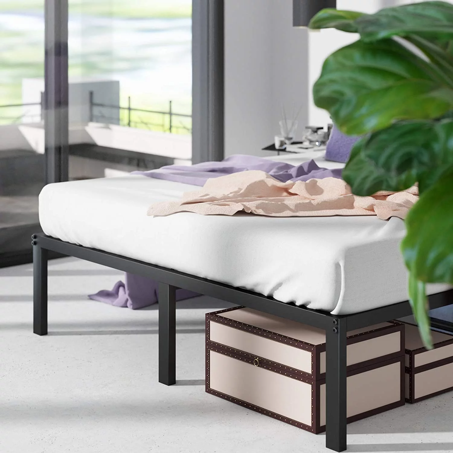 Zinus Yelena Metal Platform Bed Frame / Steel Slat Support / No Box Spring Needed / Easy Assembly, Full Square