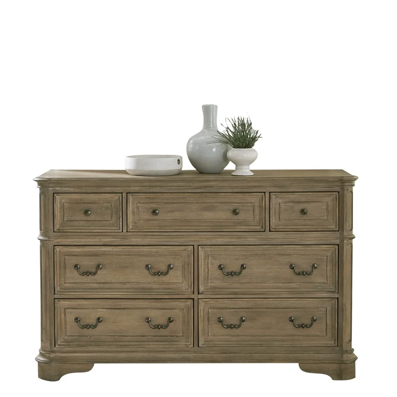 Magnolia Manor 7 Drawer Dresser in Weathered Bisque