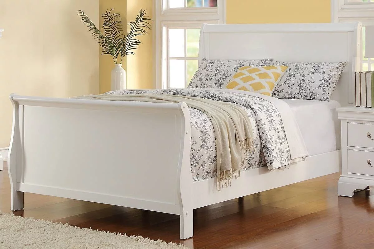 White Color Wooden Bedroom Furniture 1pc California king Size Bed Contemporary Modern Bedframe Sleigh Design