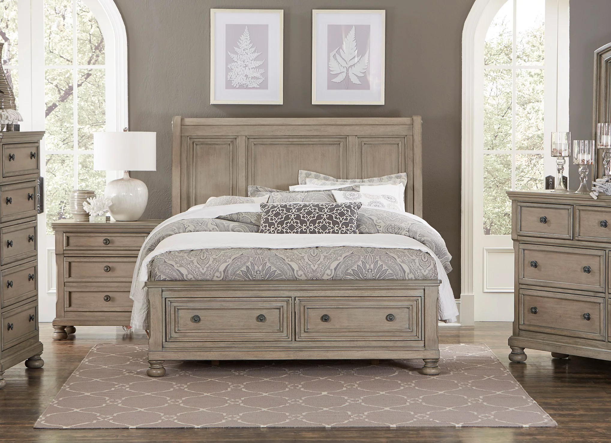 Classic Transitional Queen Size Bed 1pc with Footboard Storage Gray Wire-Brushed Finish