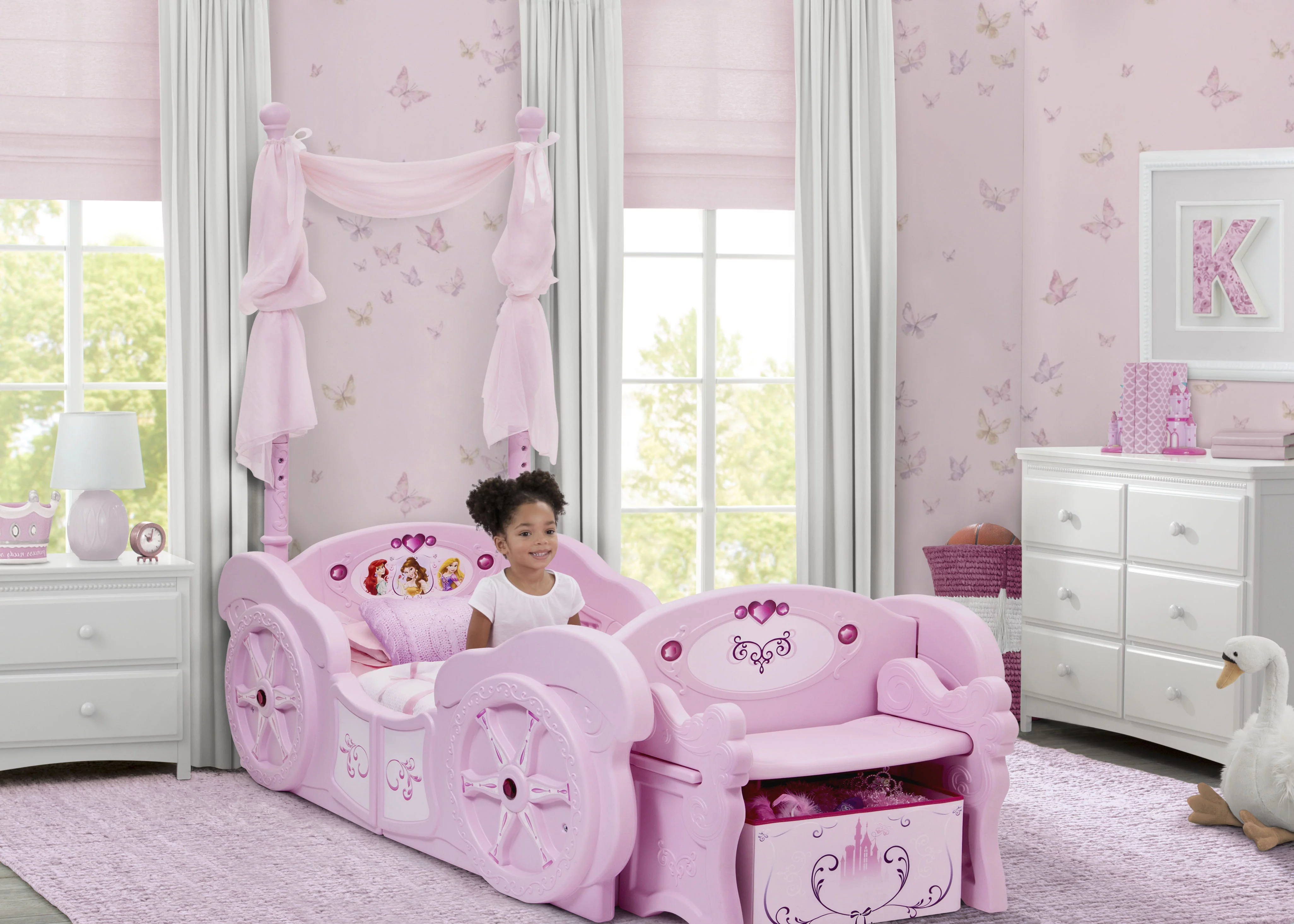 Delta Children Disney Princess Plastic Carriage Toddler-to-Twin Bed