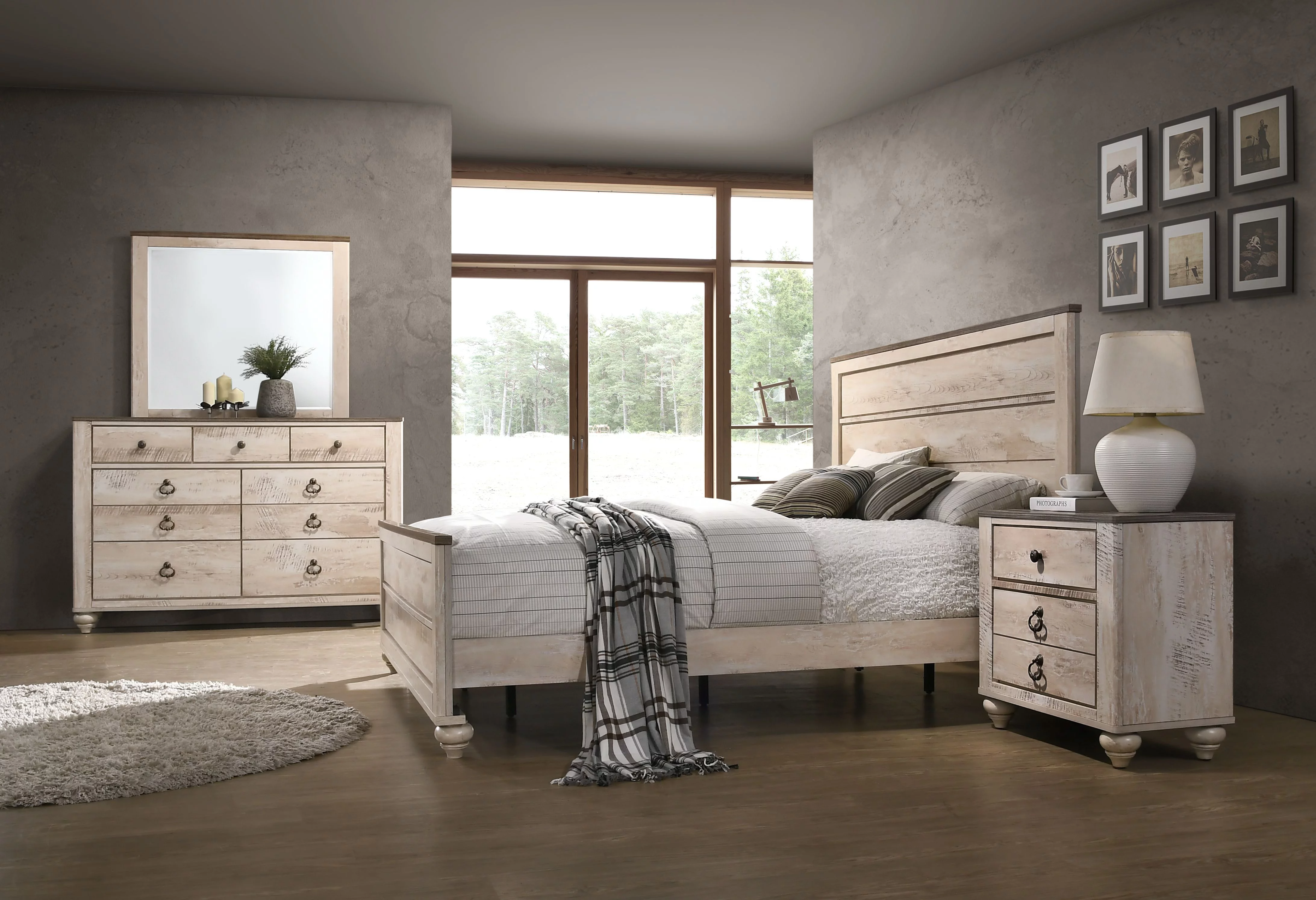 Roundhill Imerland Contemporary White Wash Finish 4-Piece Queen Size Bedroom Set