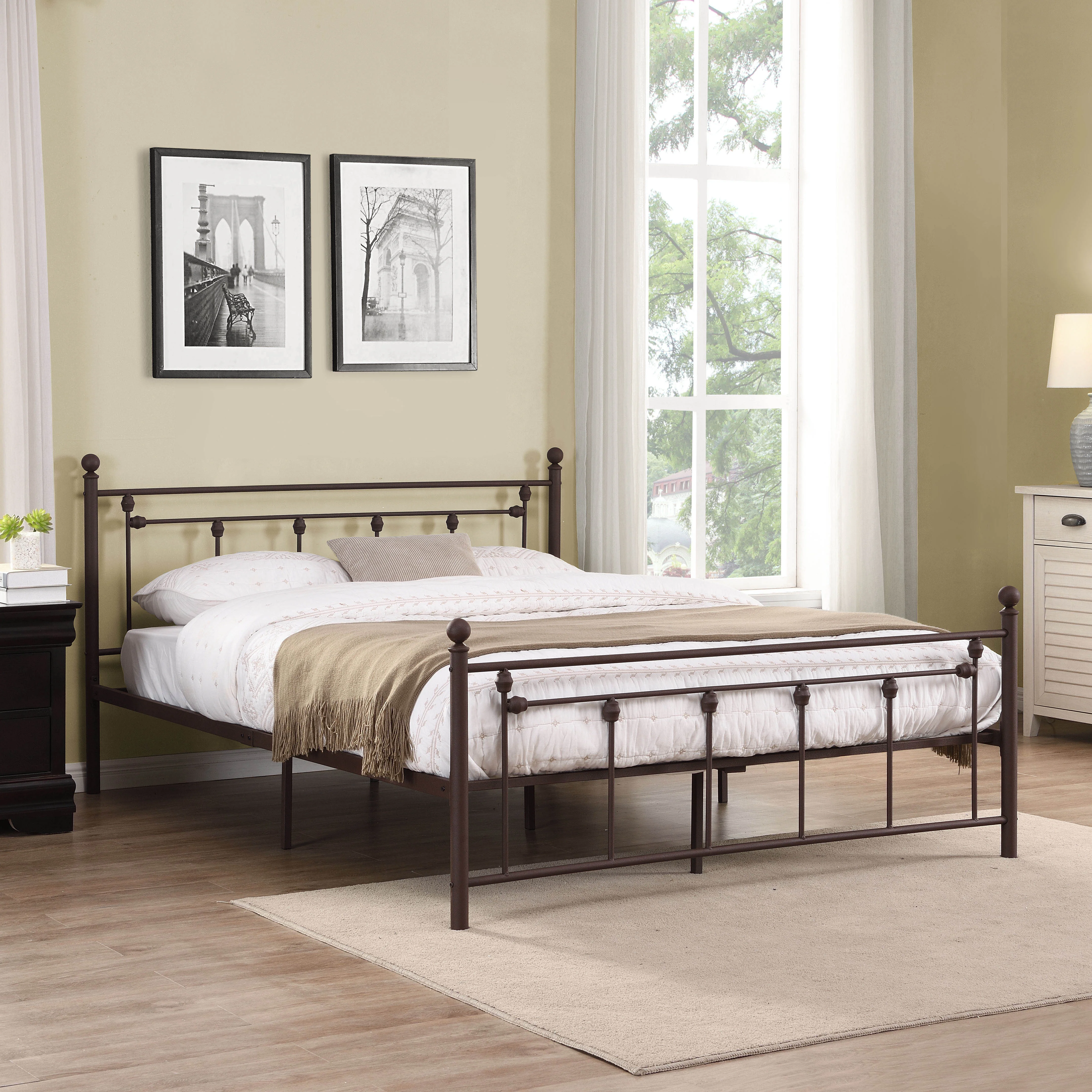 Copper Queen Victorian Style Metal Platform Bed (Fully Slated)