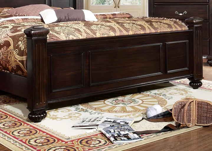 Traditional Style Eastern King Size Bed Dark Walnut Finish Bedroom Furniture Solid wood Floral Design HB Sturdy Bed Posts