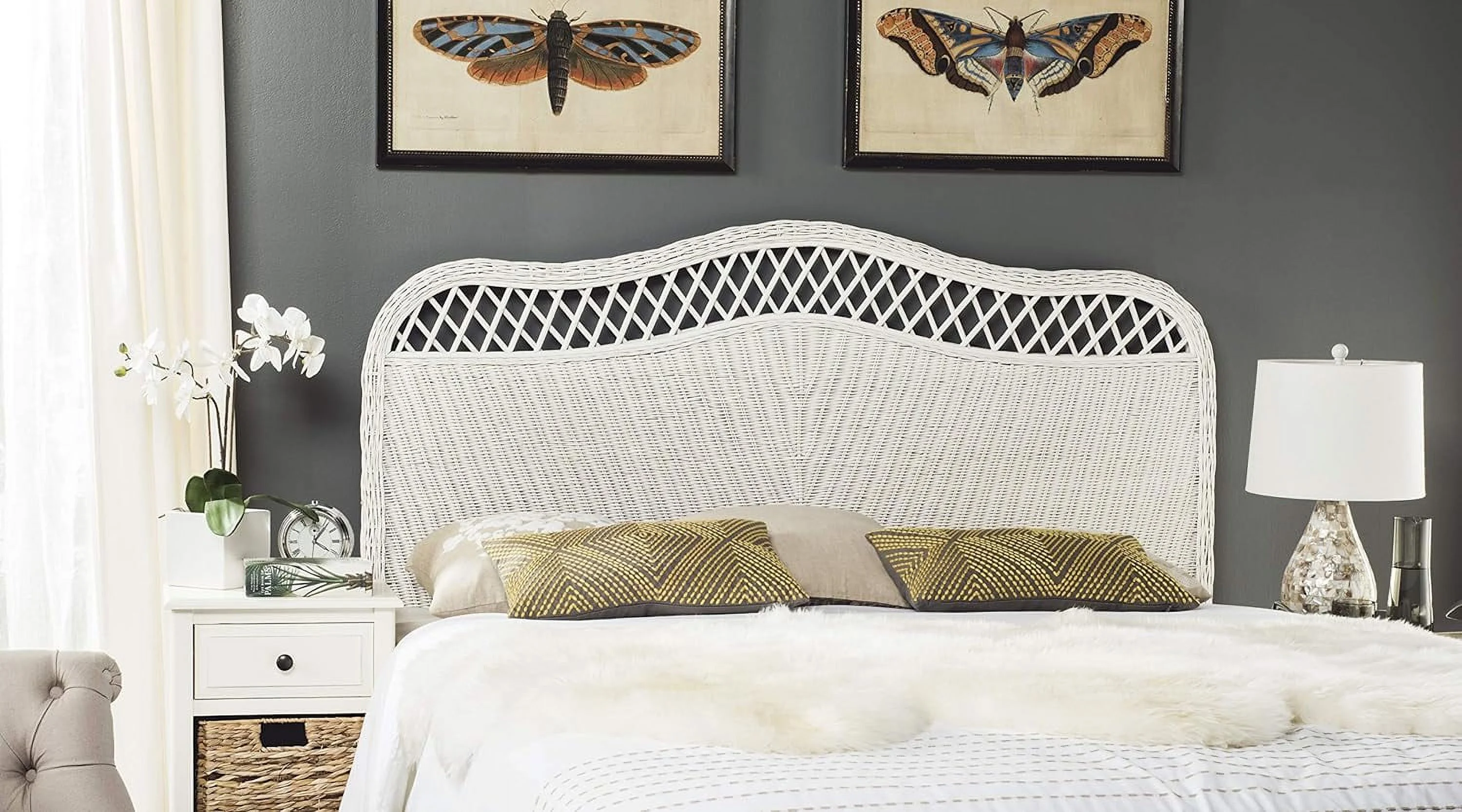 Home Collection Sephina White Rattan Headboard (Queen)