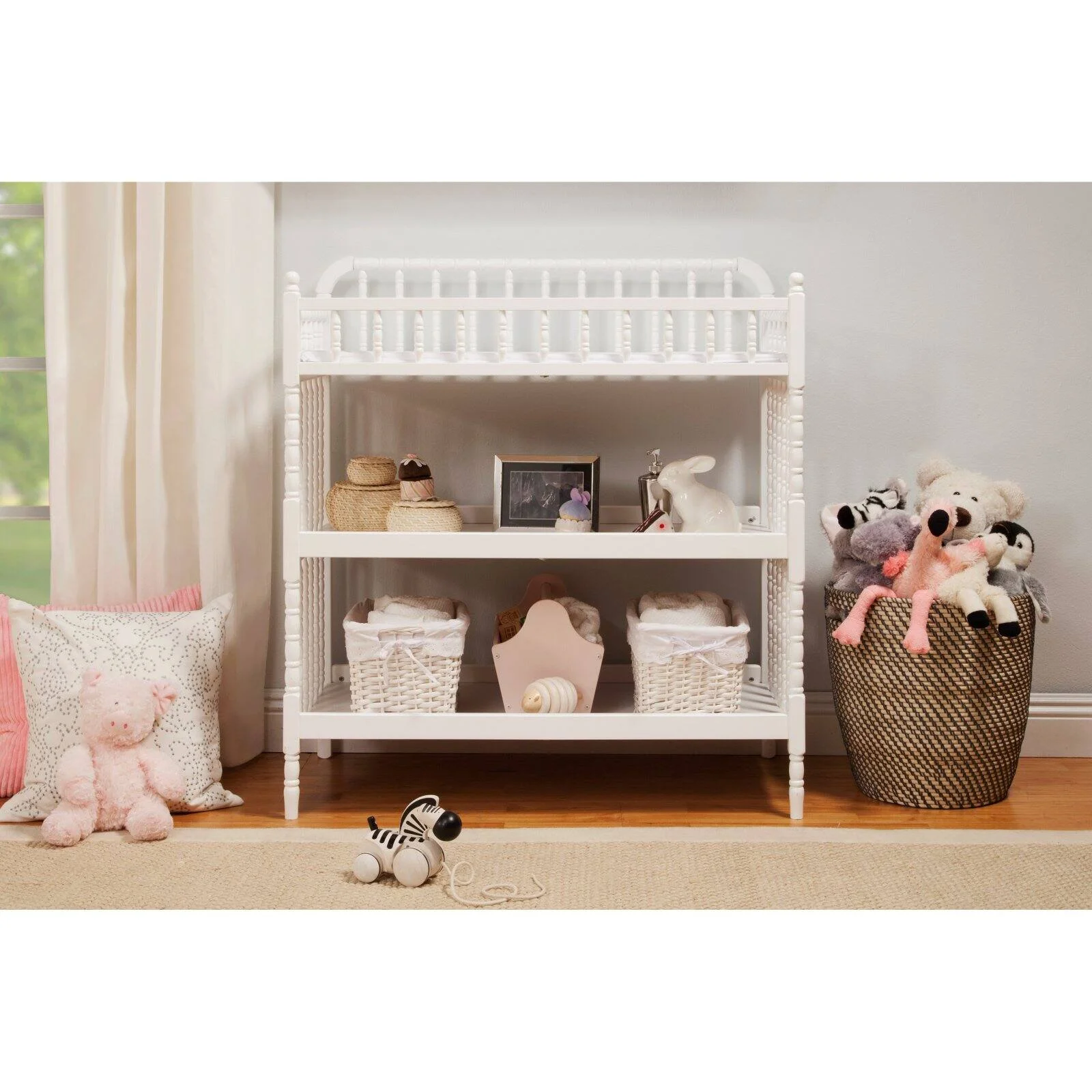DaVinci Jenny Lind Changing Table in White