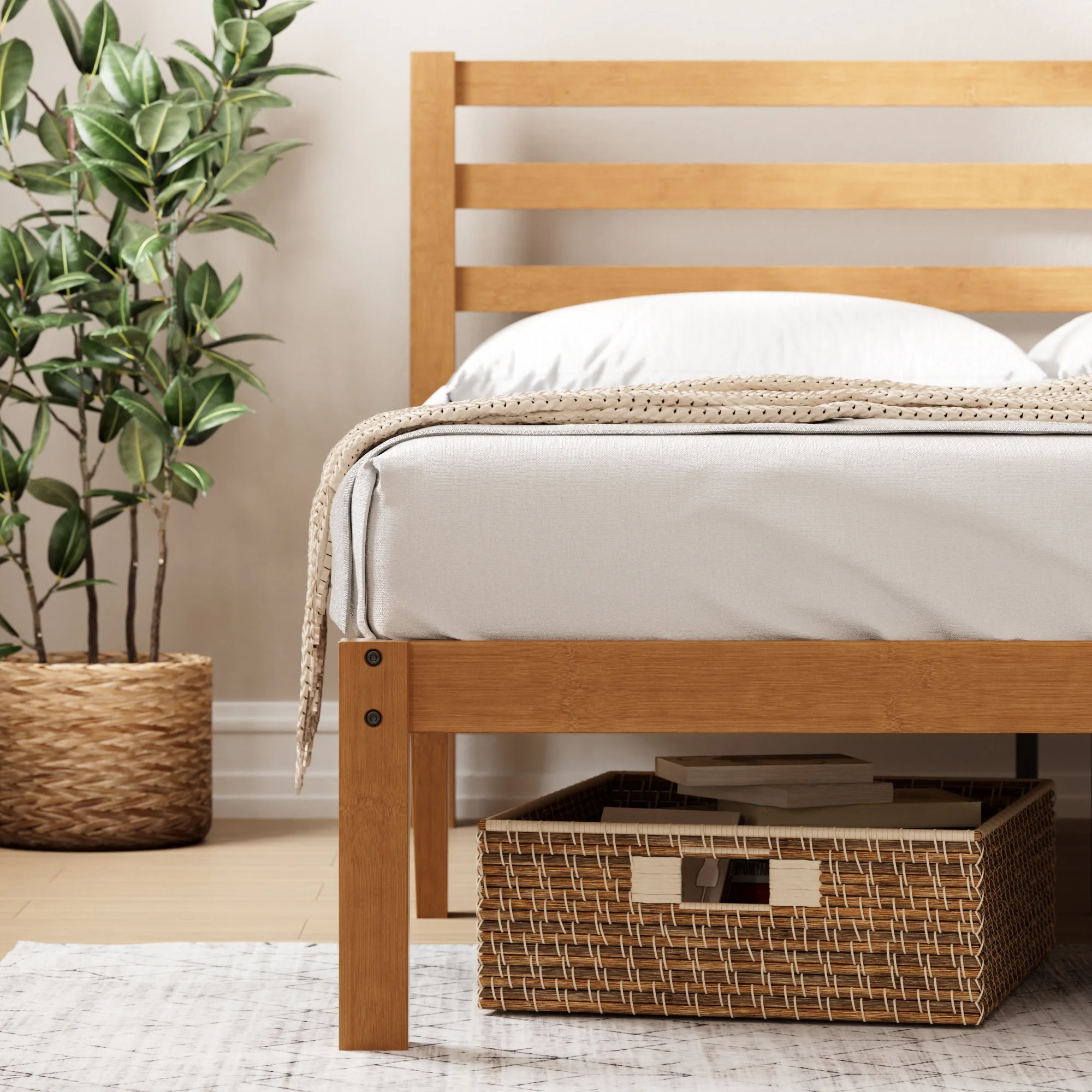 Zinus Maddie Bamboo Platform Bed Frame, Queen