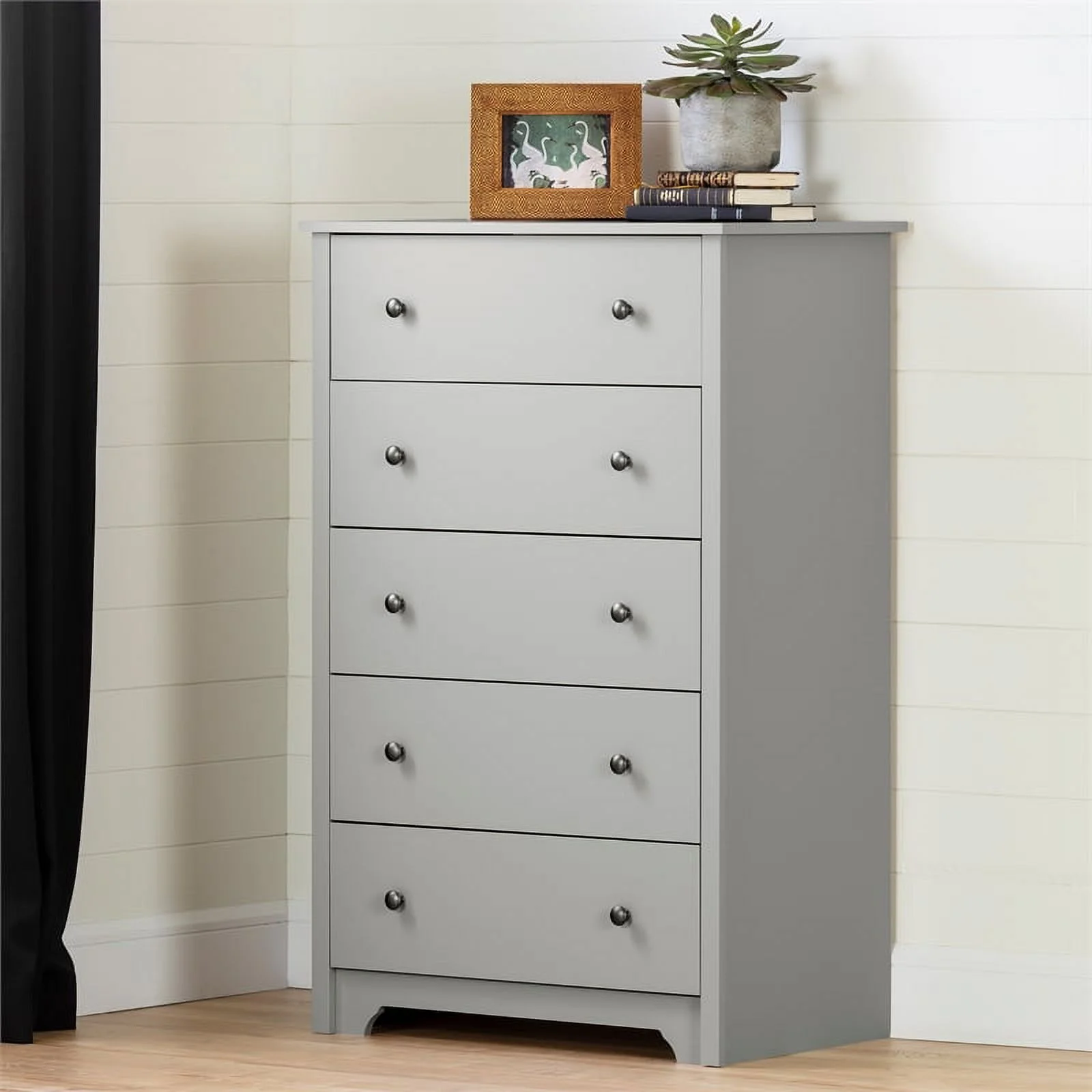 Pemberly Row Contemporary 5-Drawer Wood Indoor Chest in Soft Gray